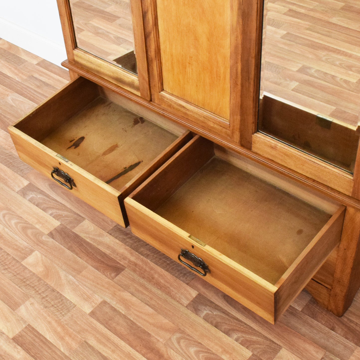 Mirrored Mahogany Hallrobe
