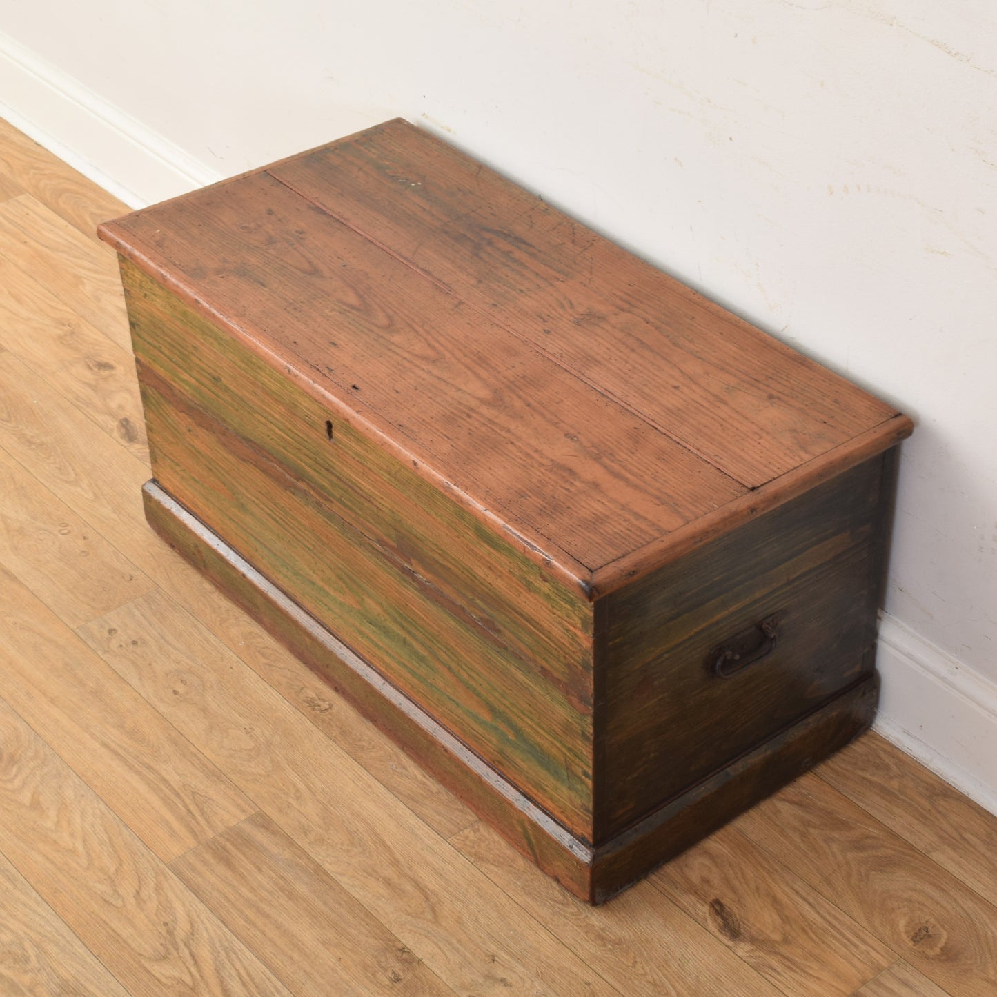 Pine Chest