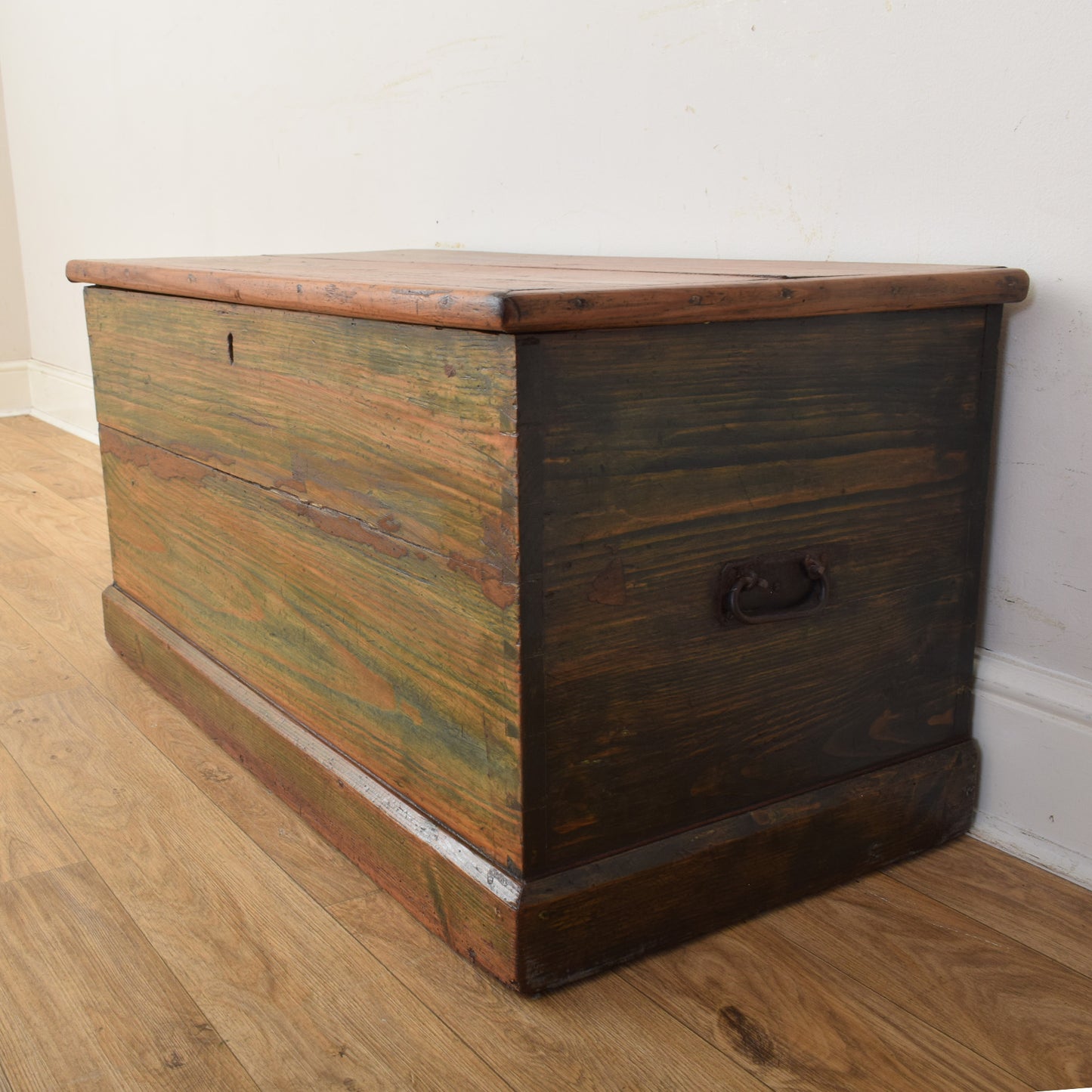 Pine Chest