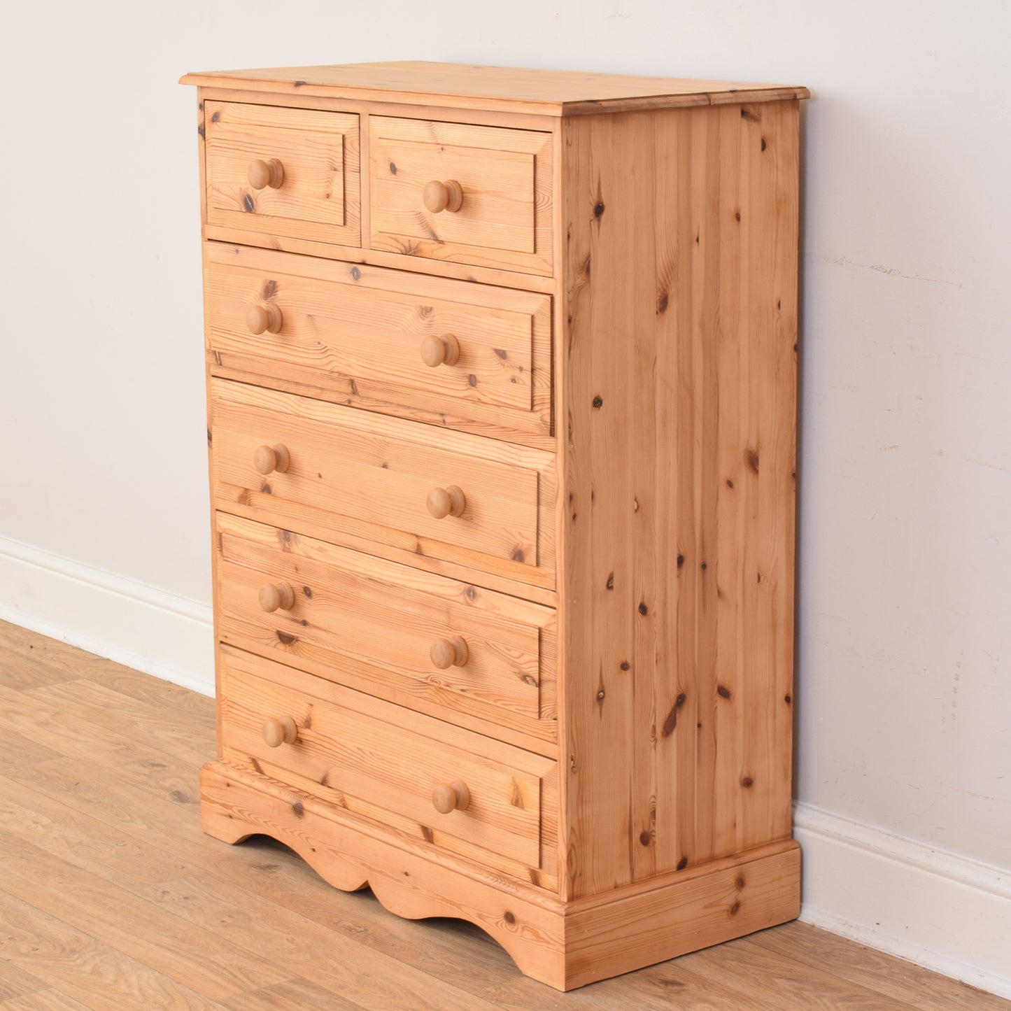 Pine Chest Of Drawers