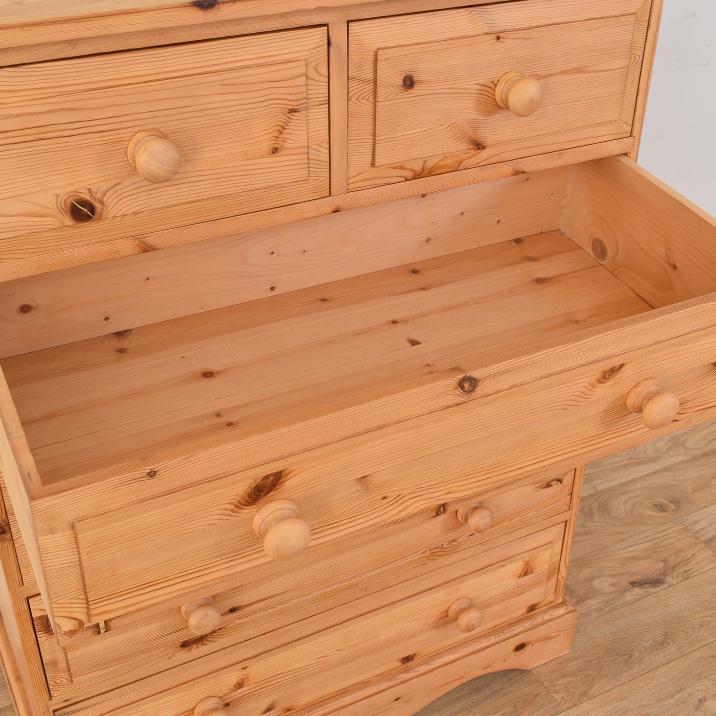 Pine Chest Of Drawers