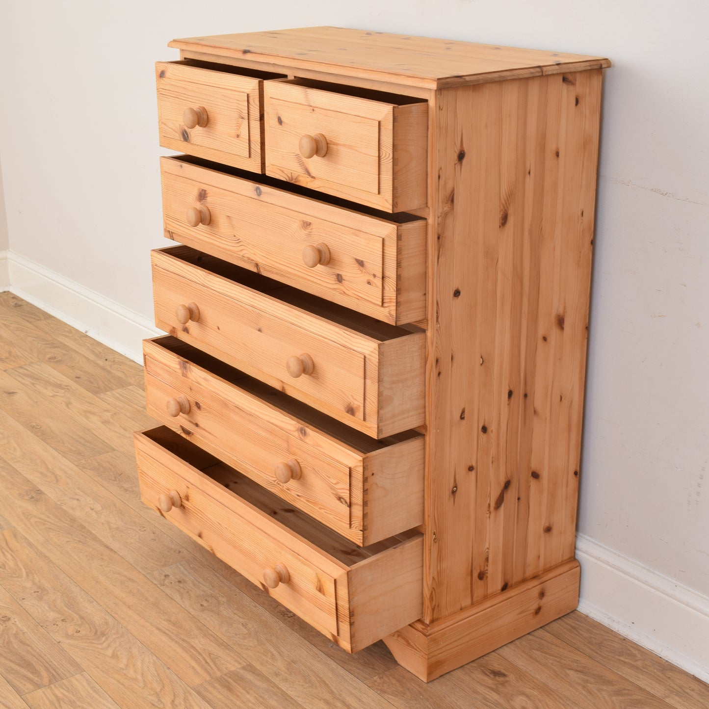 Pine Chest Of Drawers