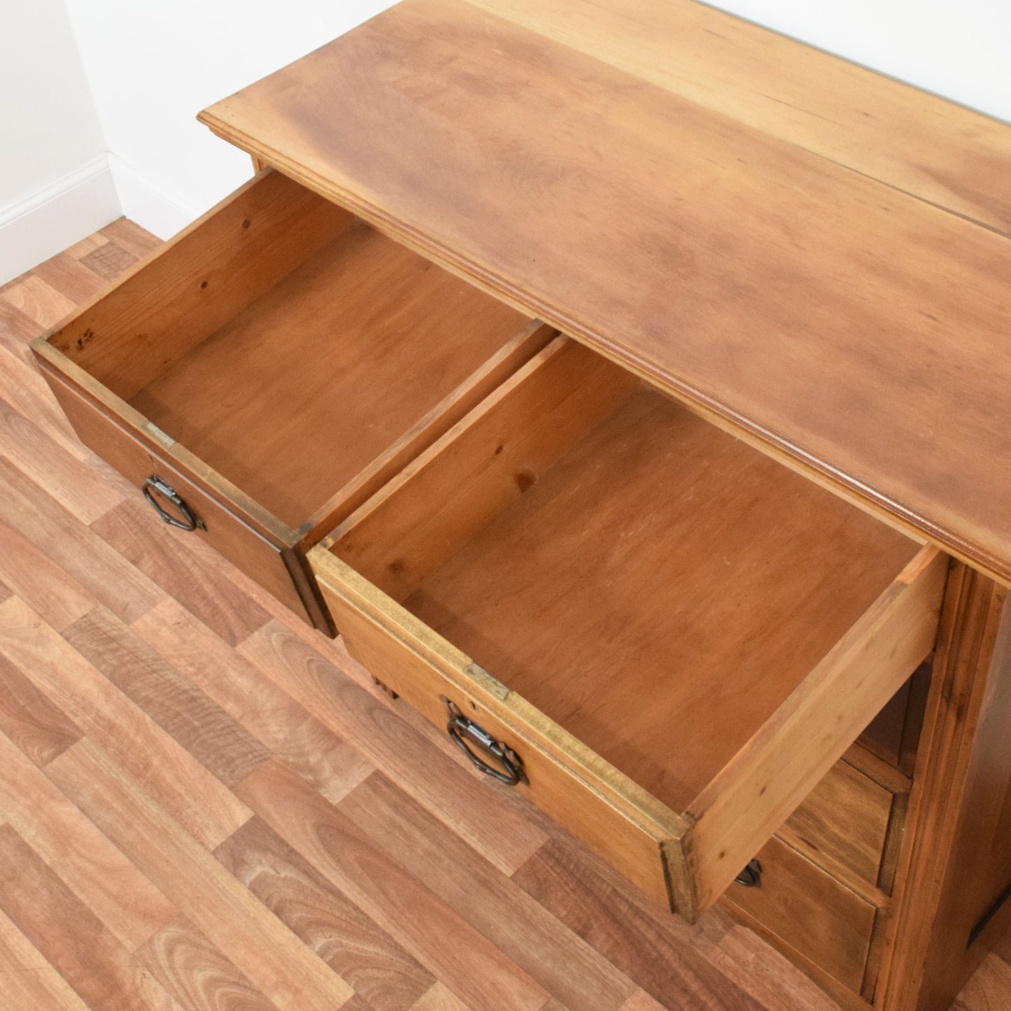 Rustic Mahogany Chest of Drawers