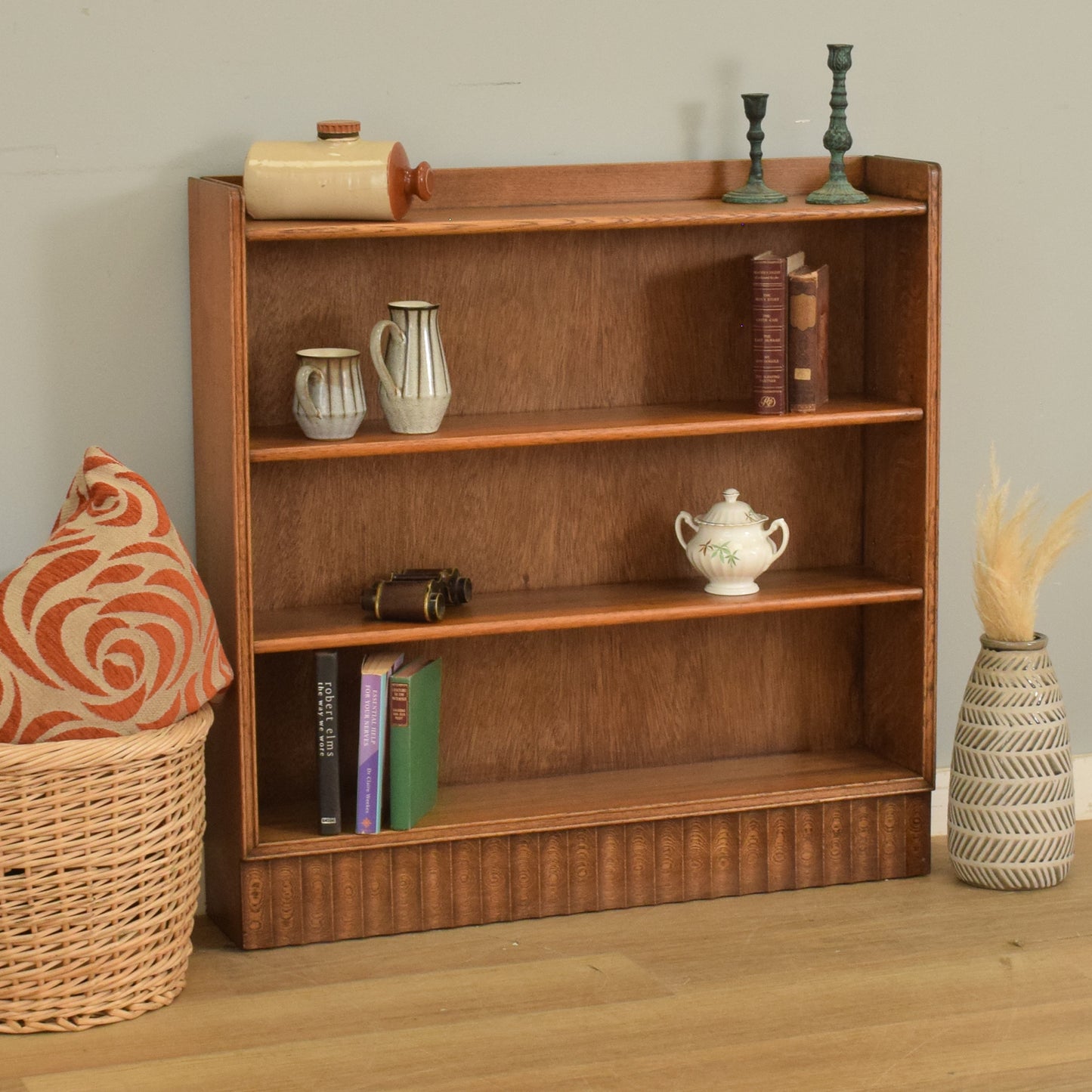 Small Oak Bookcase