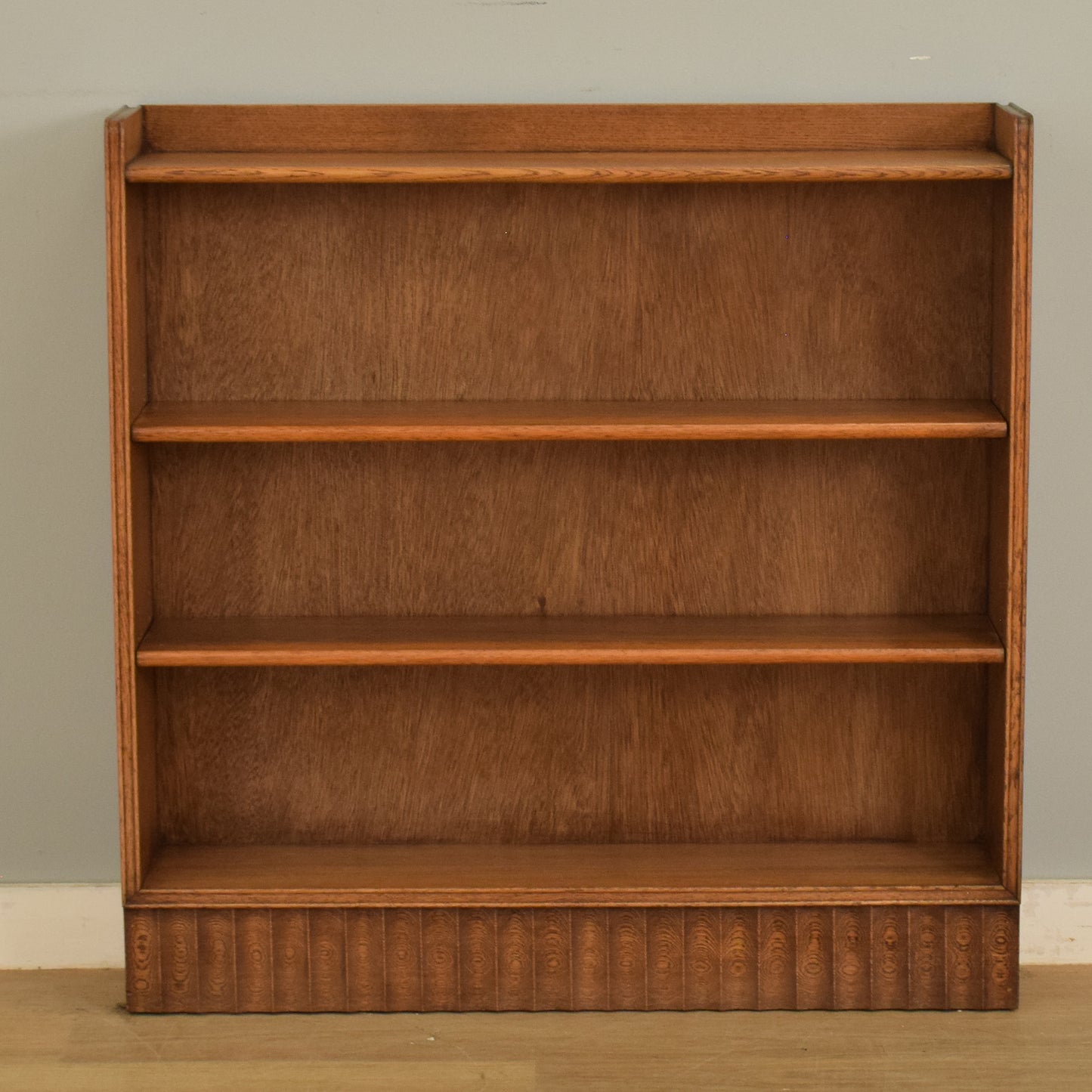 Small Oak Bookcase