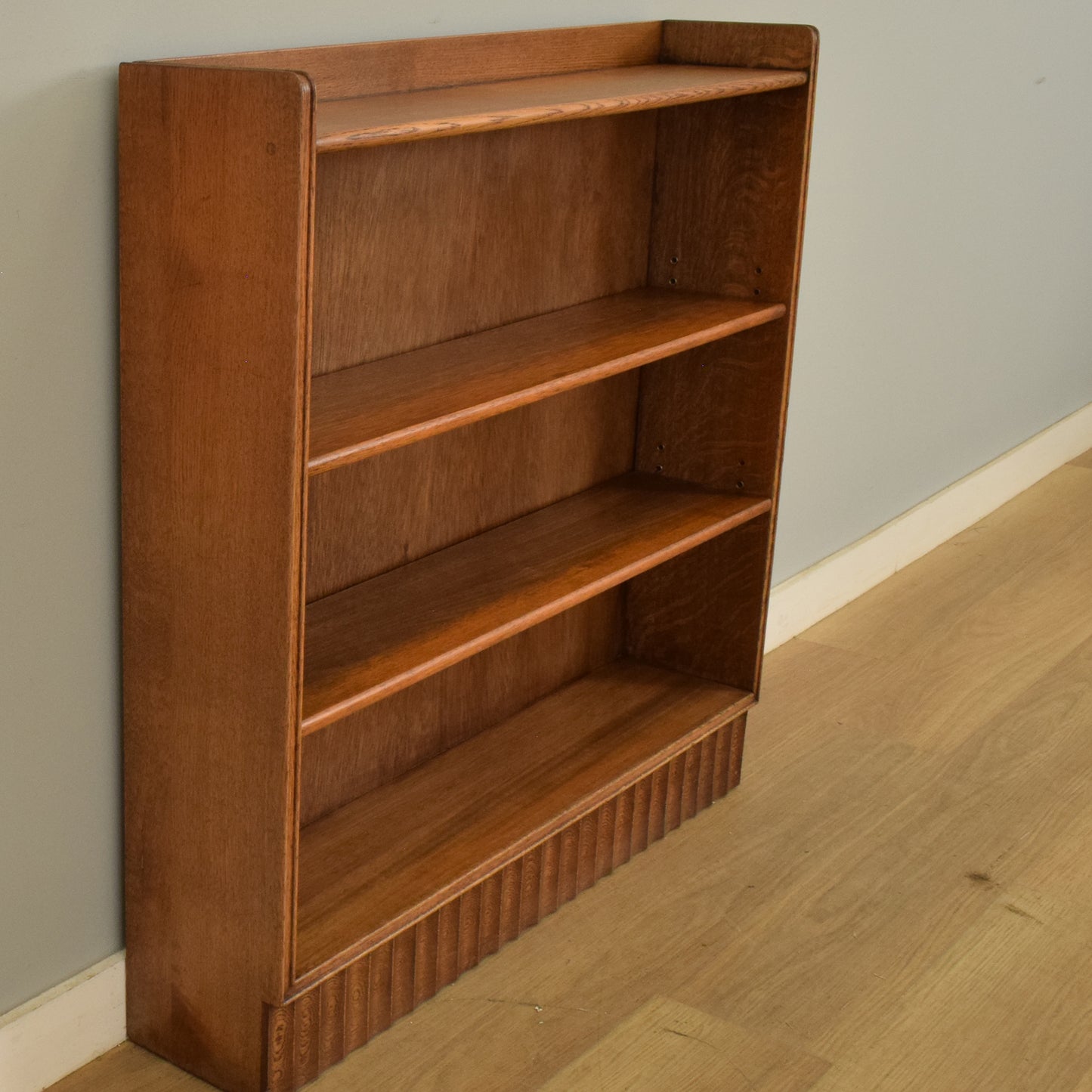 Small Oak Bookcase