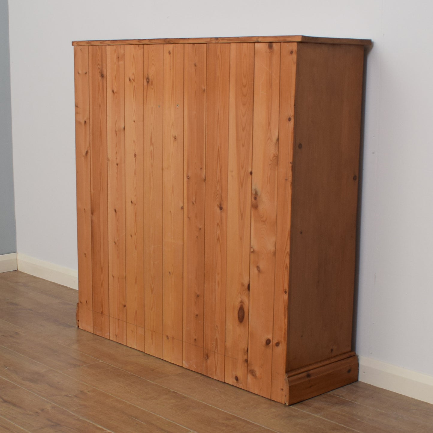 Pine Chest of Drawers