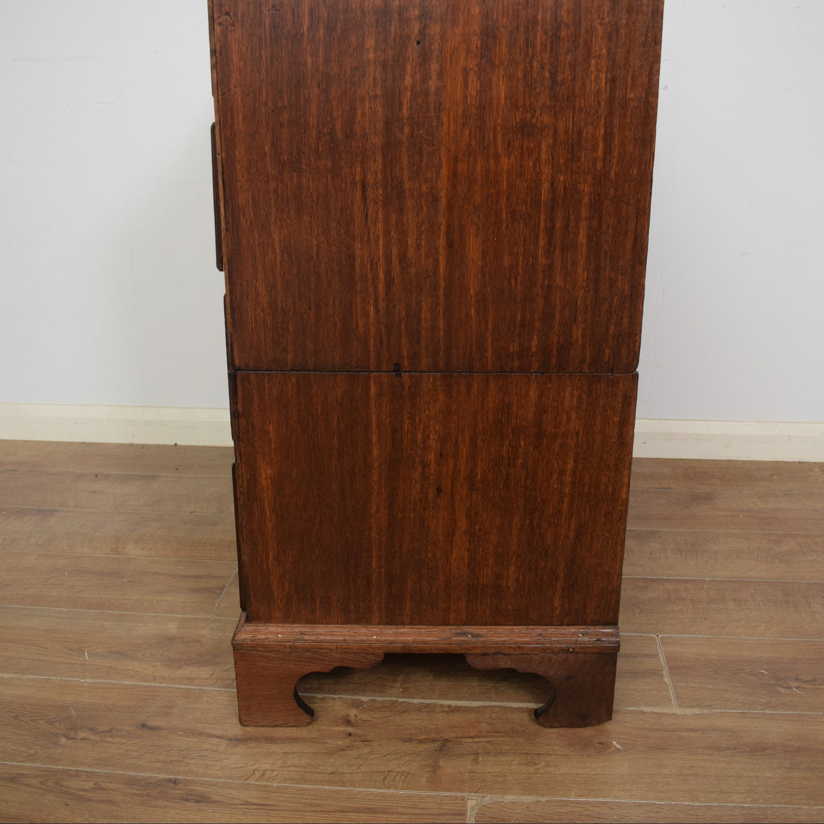 Georgian Chest of Drawers