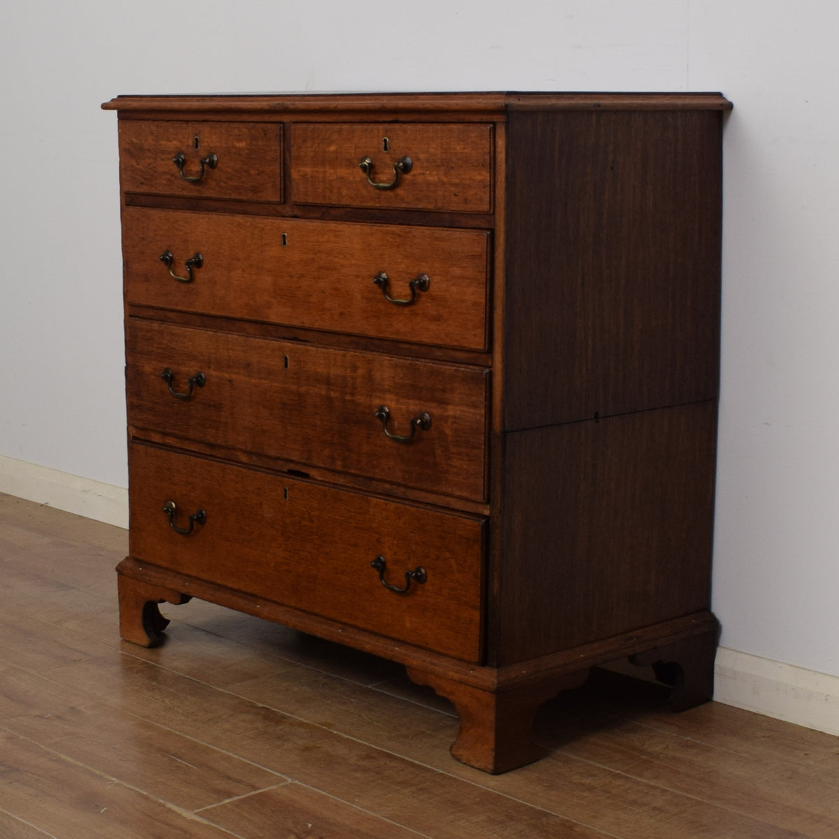 Georgian Chest of Drawers