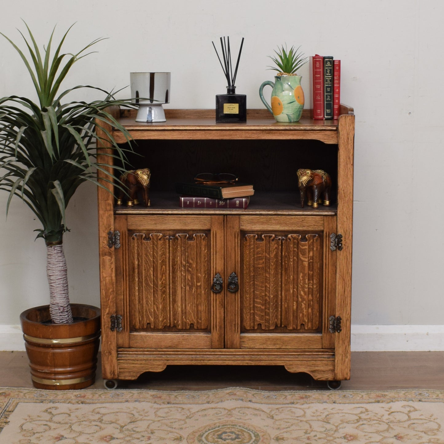 Oak Linenfold Multimedia Cabinet