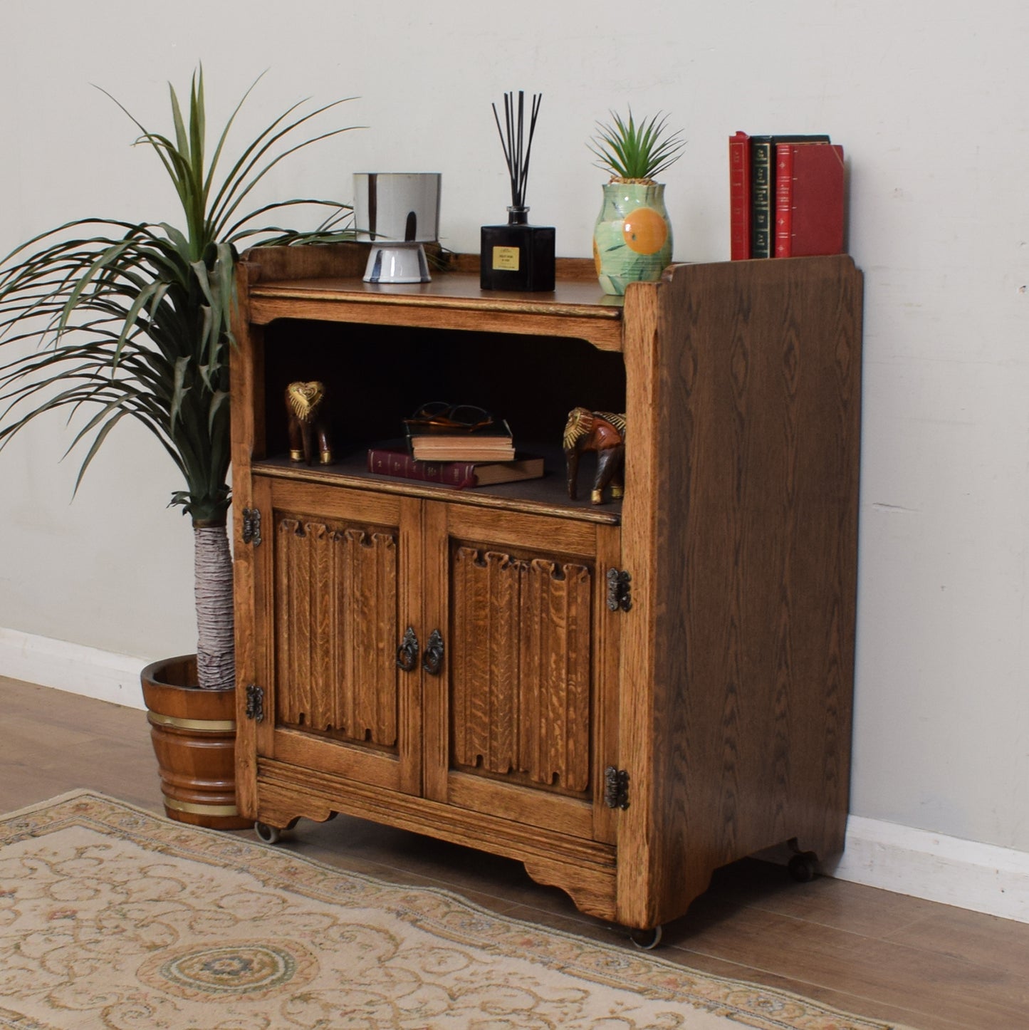 Oak Linenfold Multimedia Cabinet