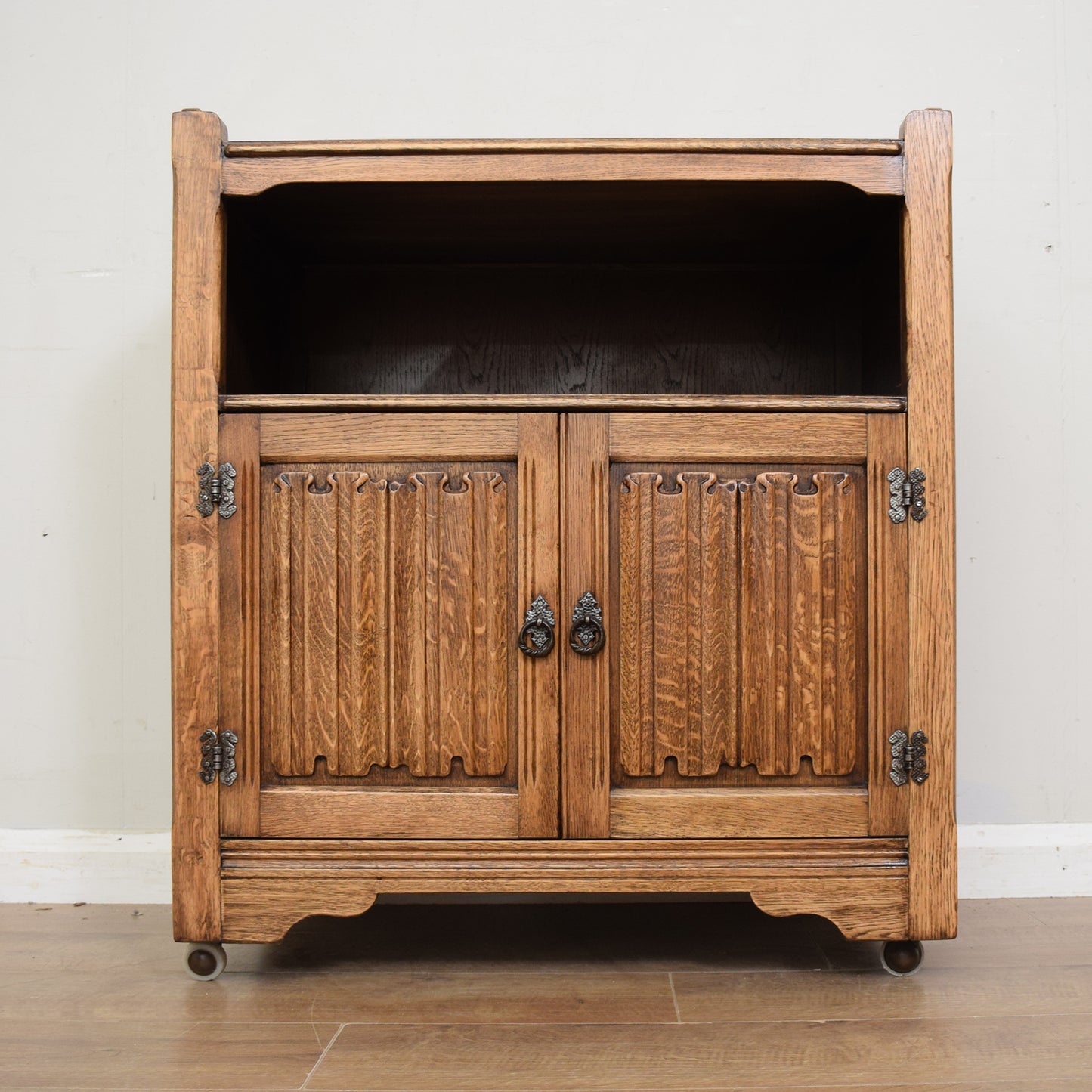 Oak Linenfold Multimedia Cabinet