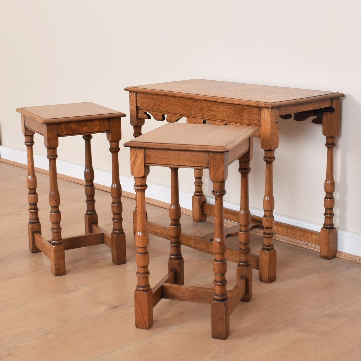 Vintage Oak Long-John Nest