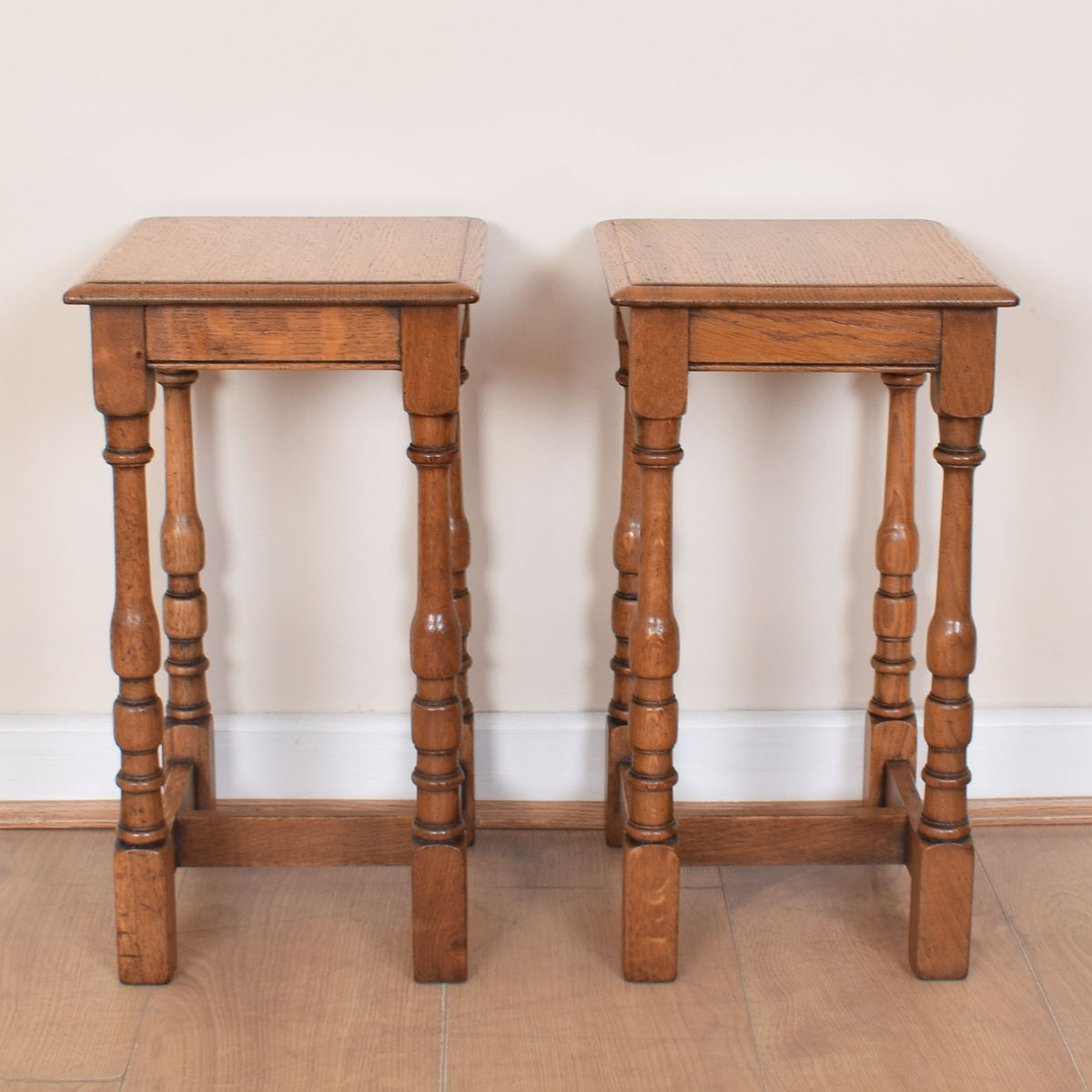 Vintage Oak Long-John Nest