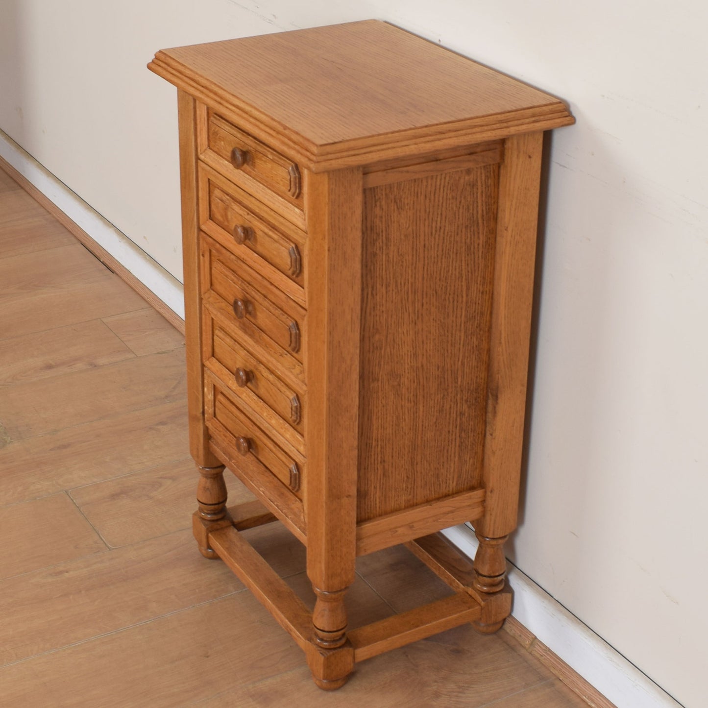 Small Oak Chest Of Drawers