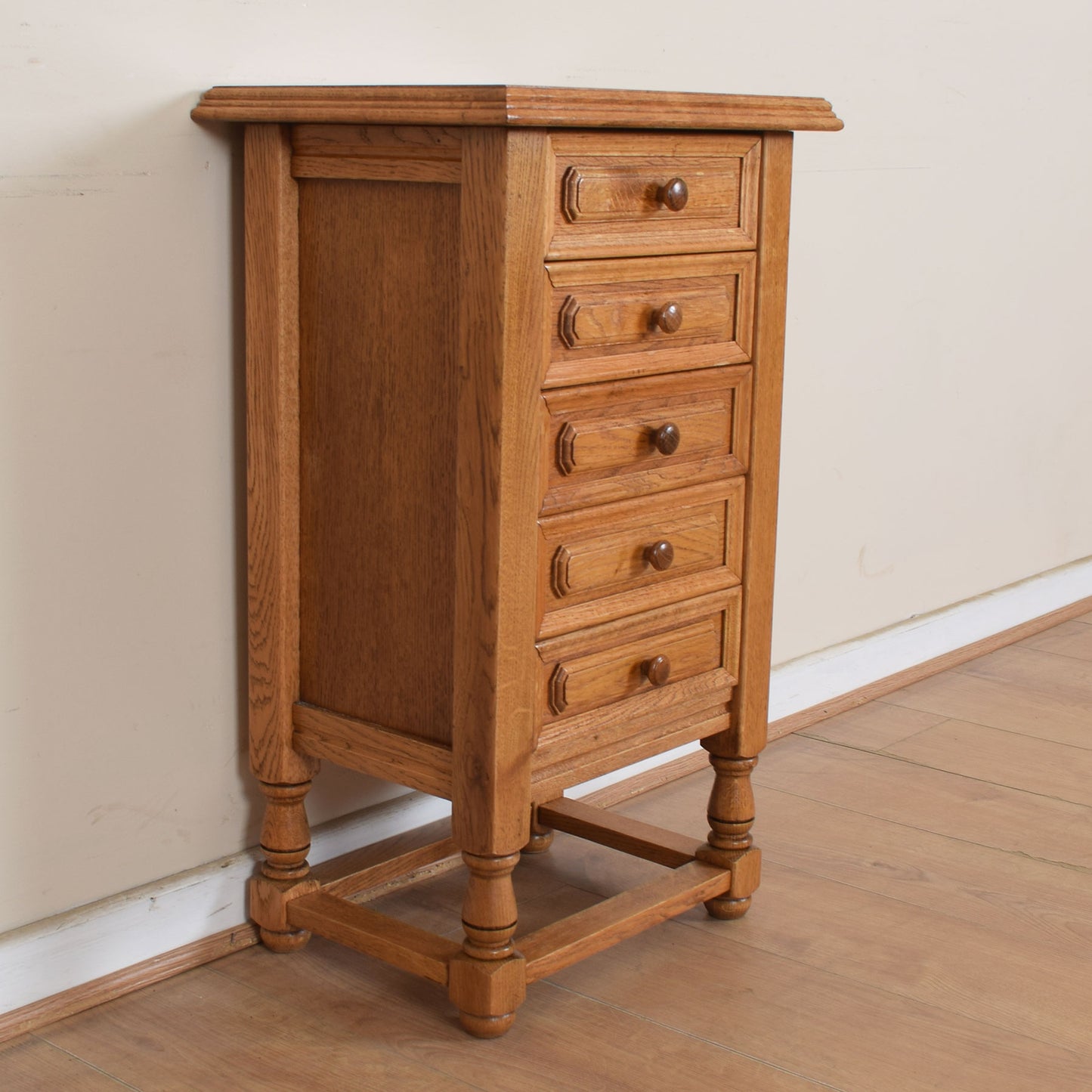 Small Oak Chest Of Drawers