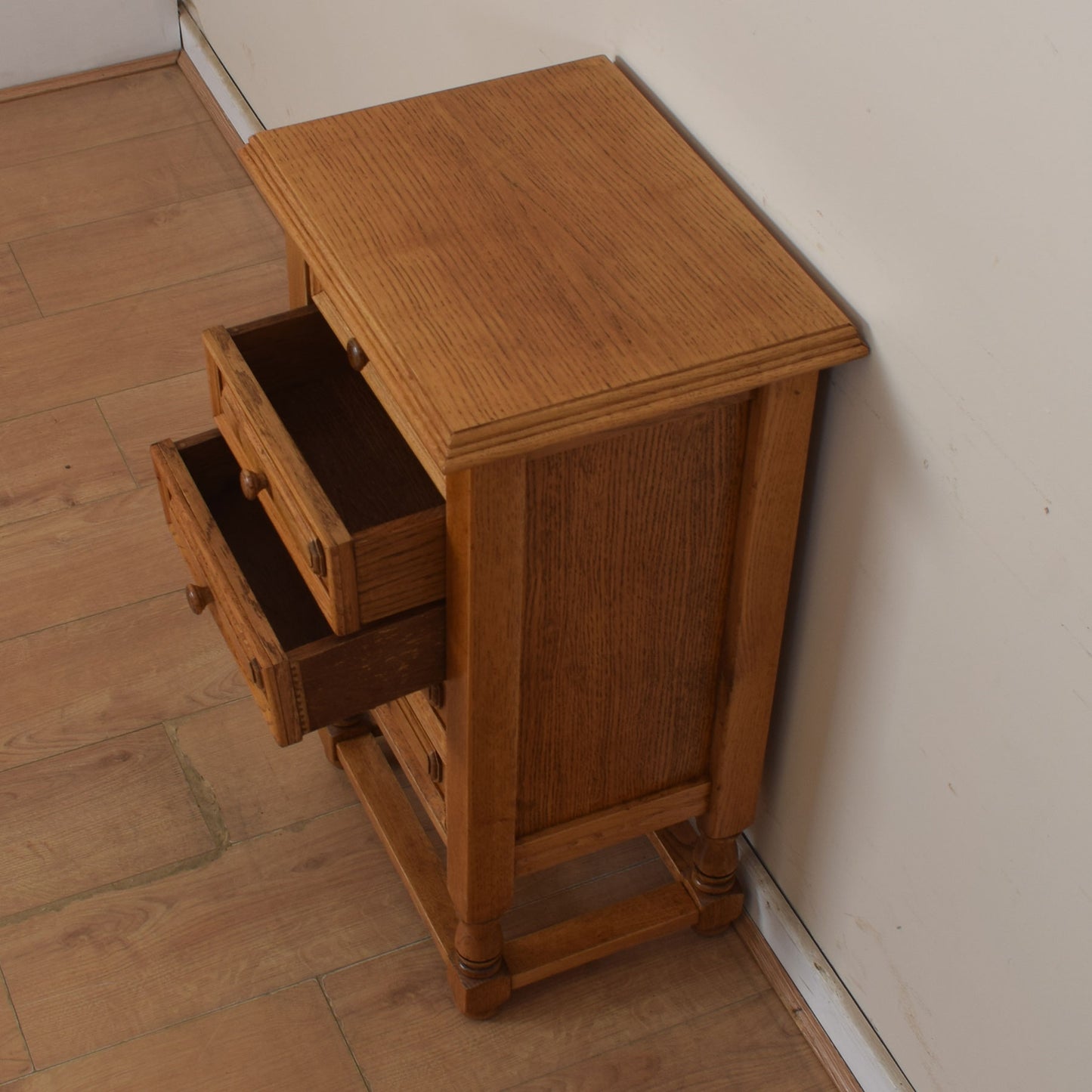 Small Oak Chest Of Drawers