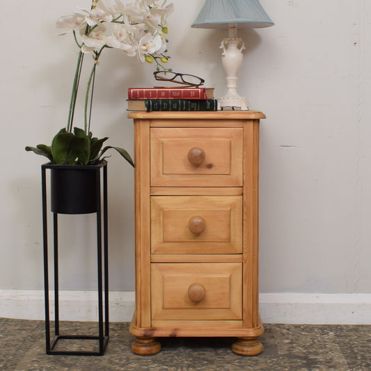 Pine Bedside