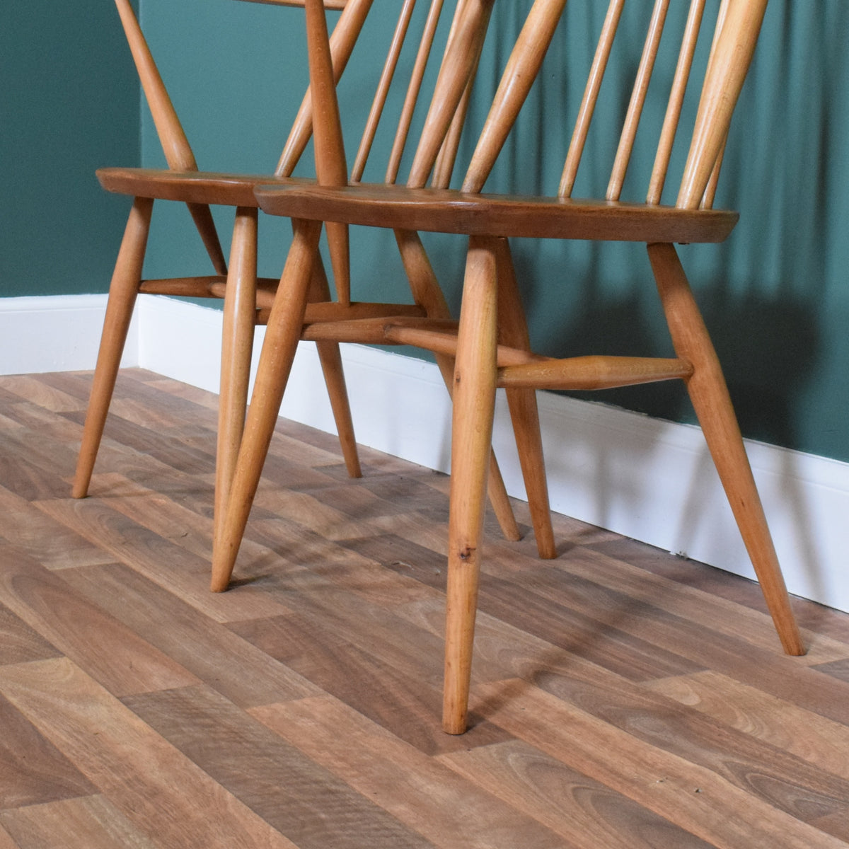 Ercol table and 6 chairs