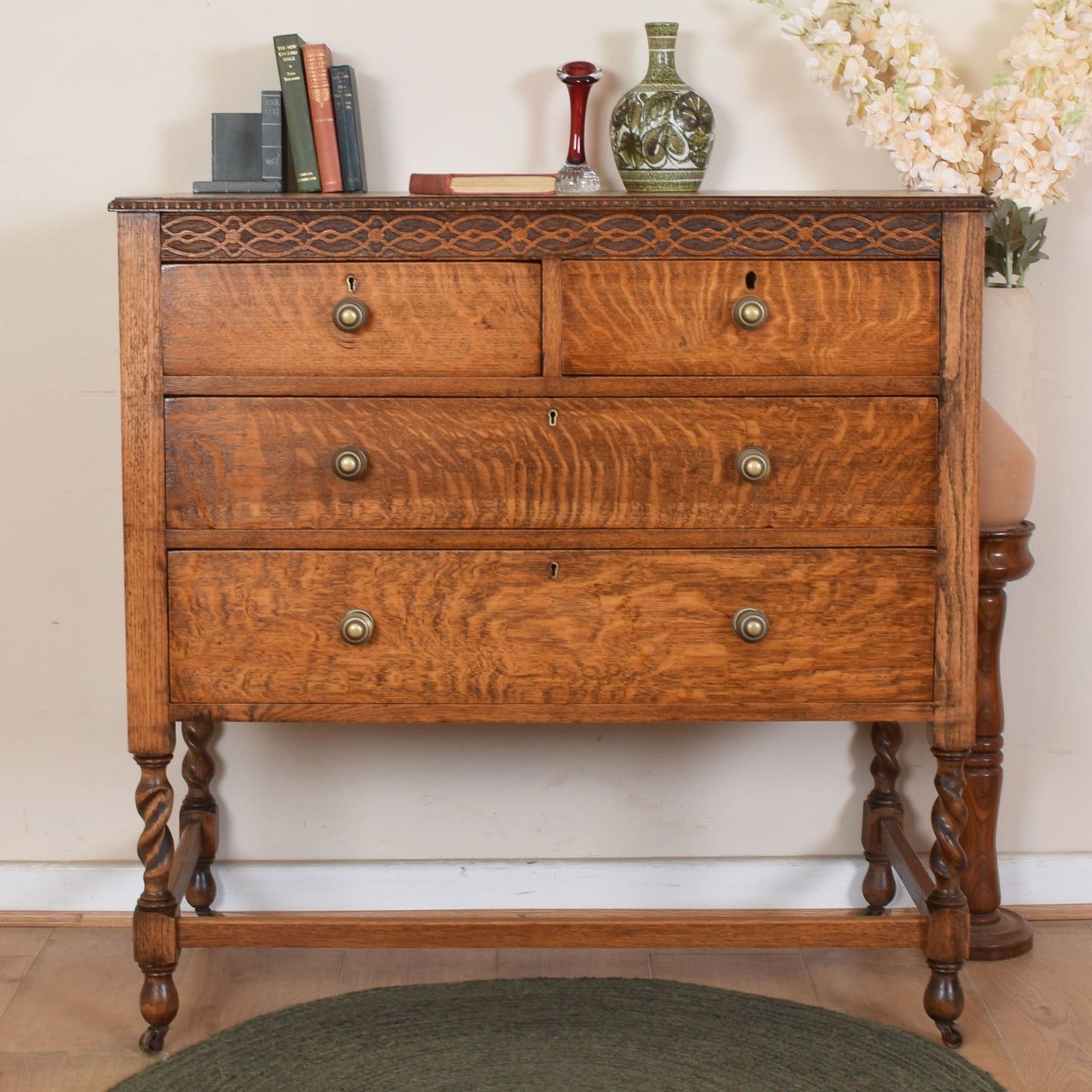 Oak Chest of Drawers