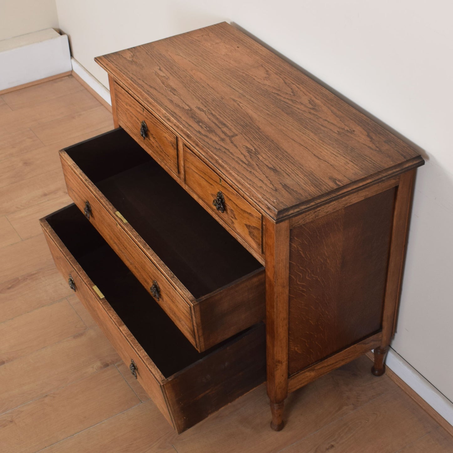 Oak Chest of Drawers