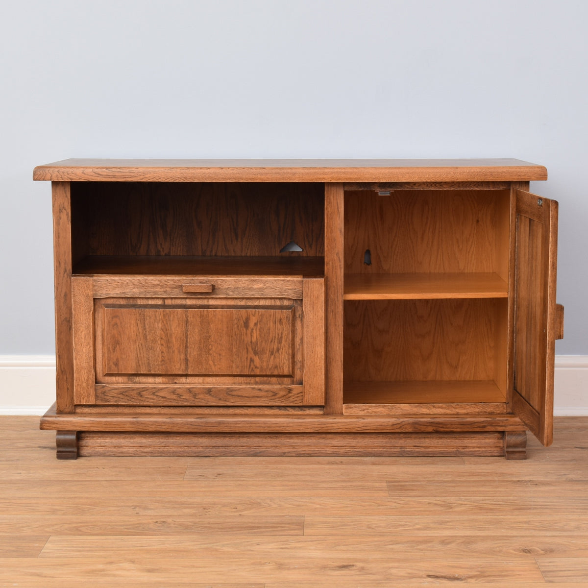 Oak TV Cabinet