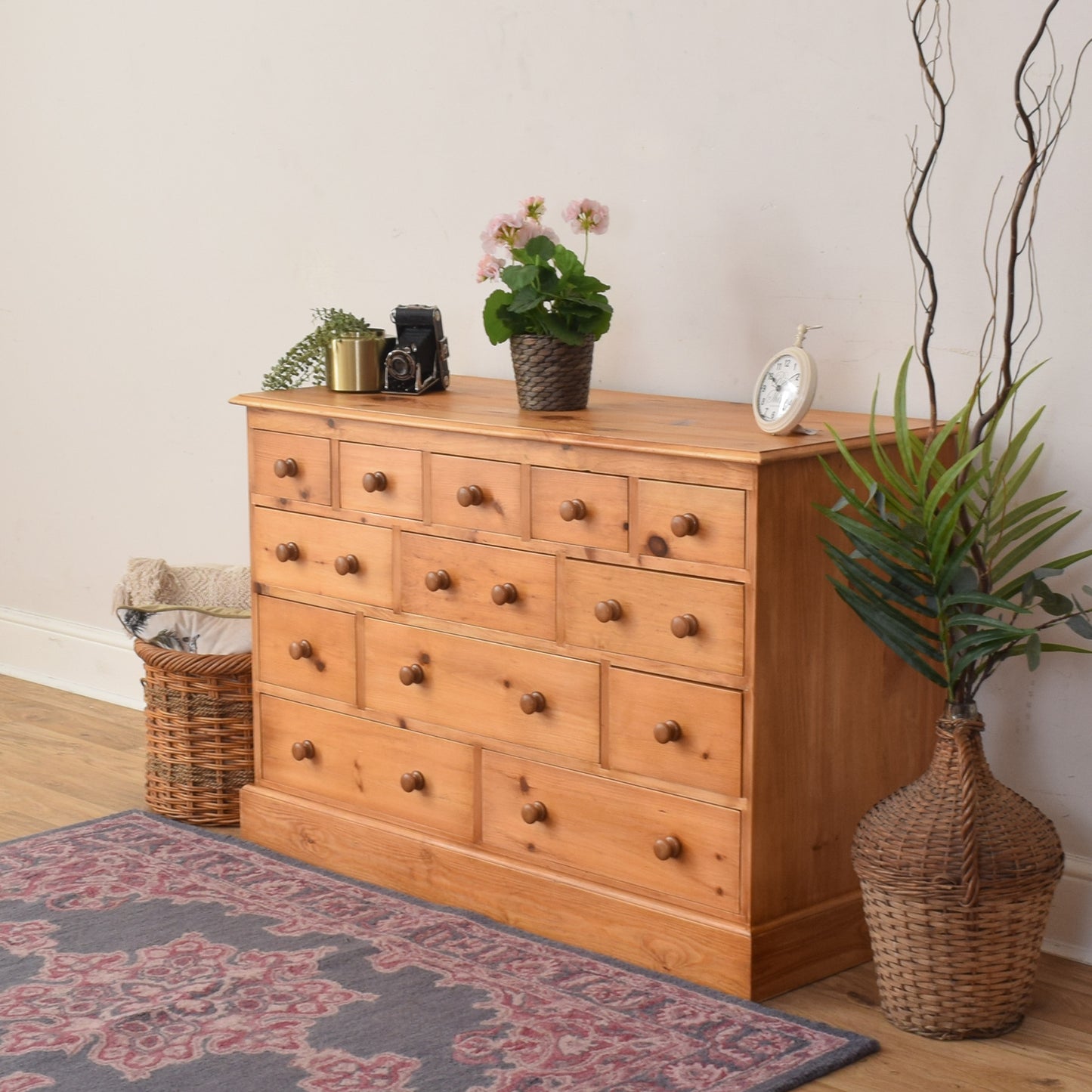 Pine Chest Of Drawers