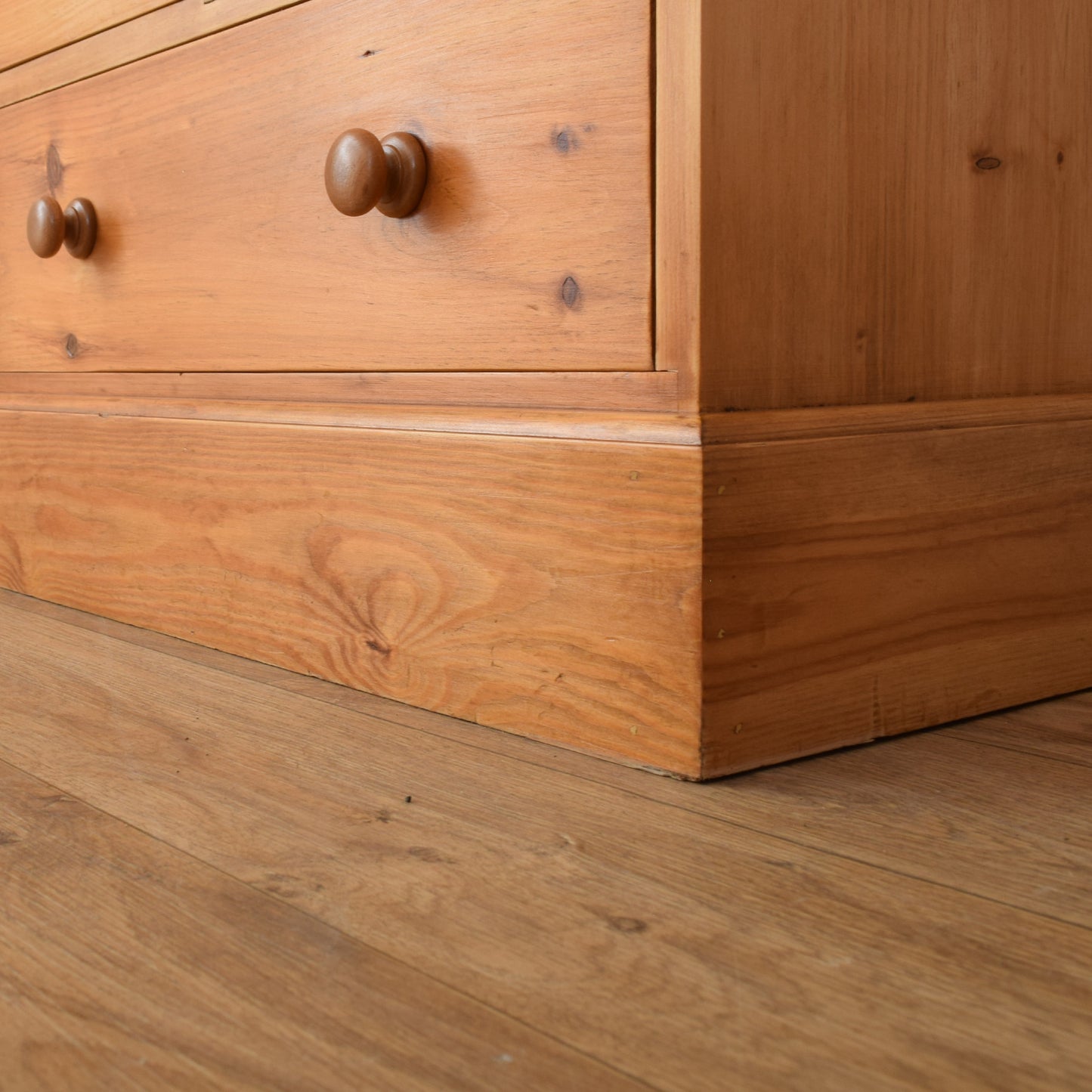 Pine Chest Of Drawers
