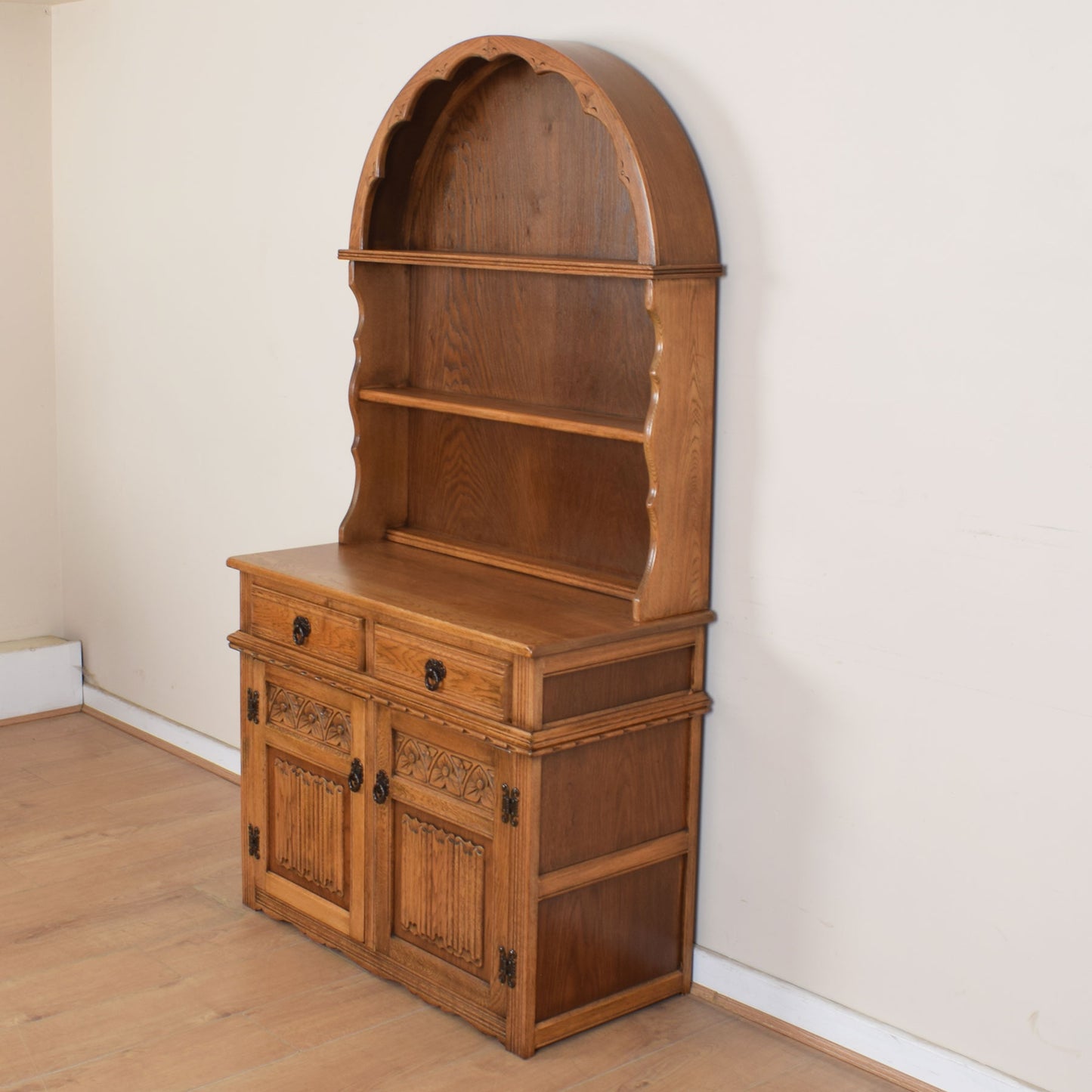 Small Old Charm Dresser