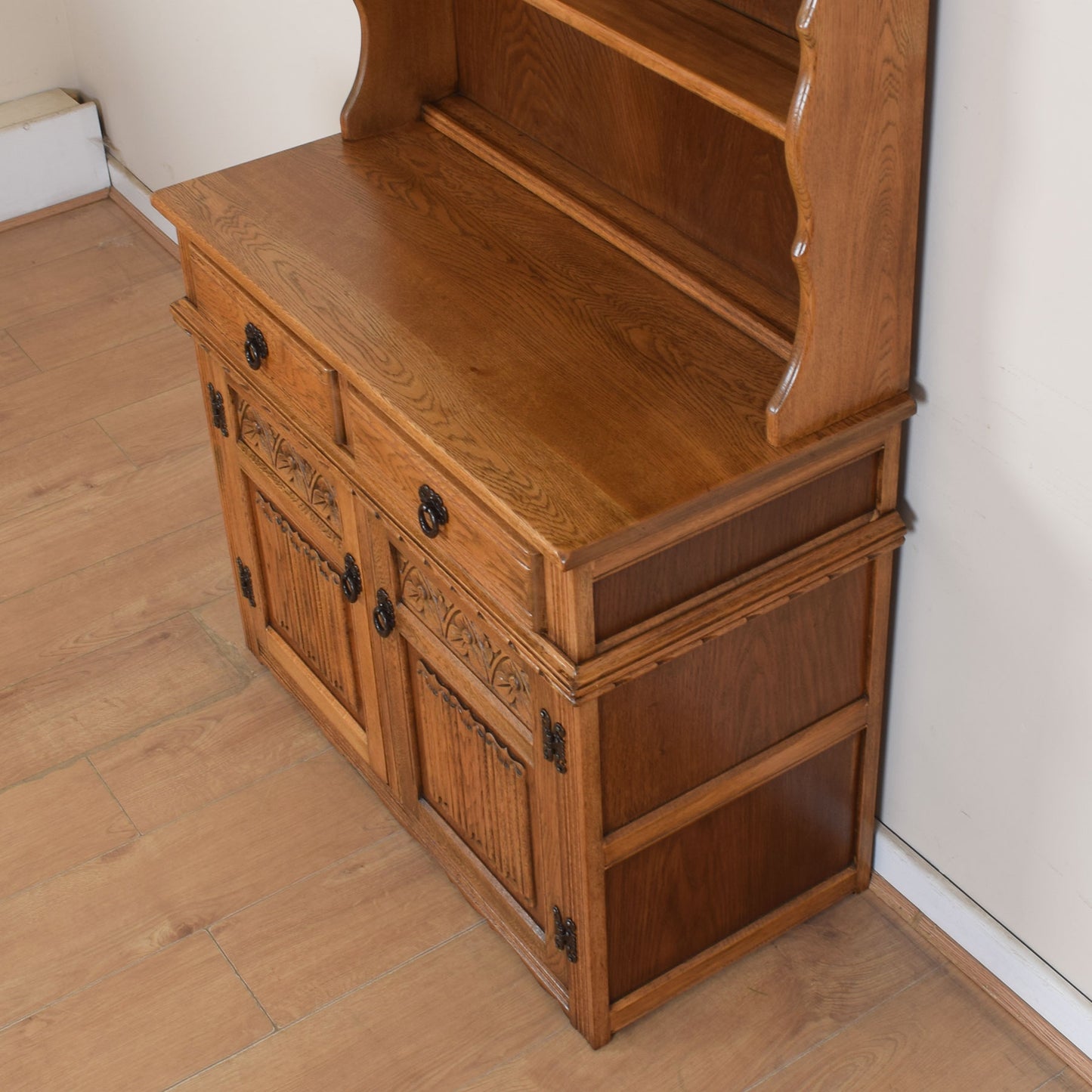 Small Old Charm Dresser