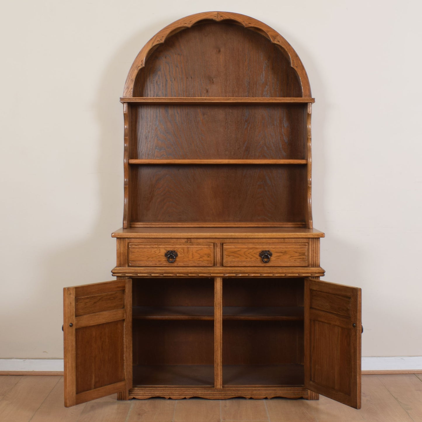 Small Old Charm Dresser