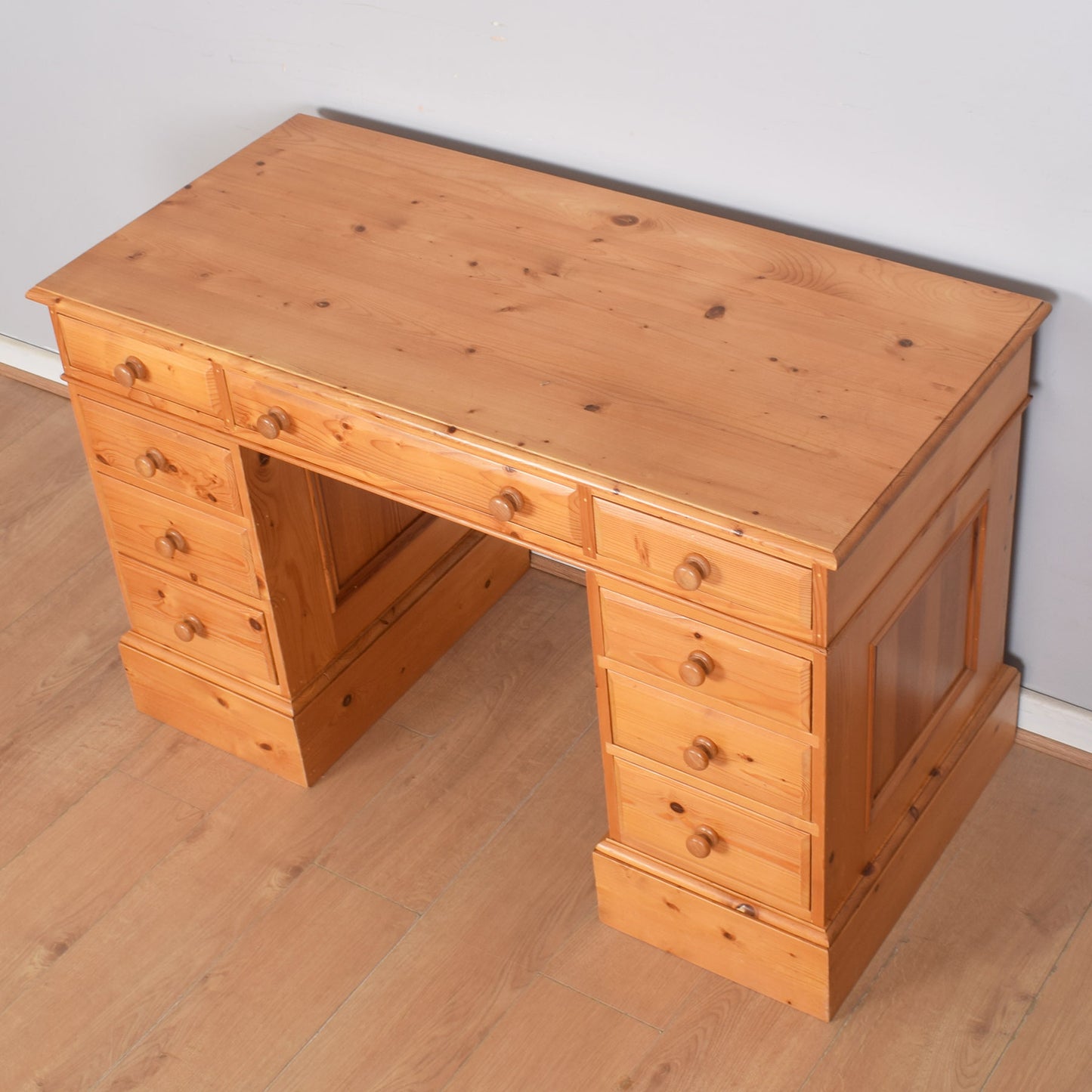 Pine Pedestal Desk