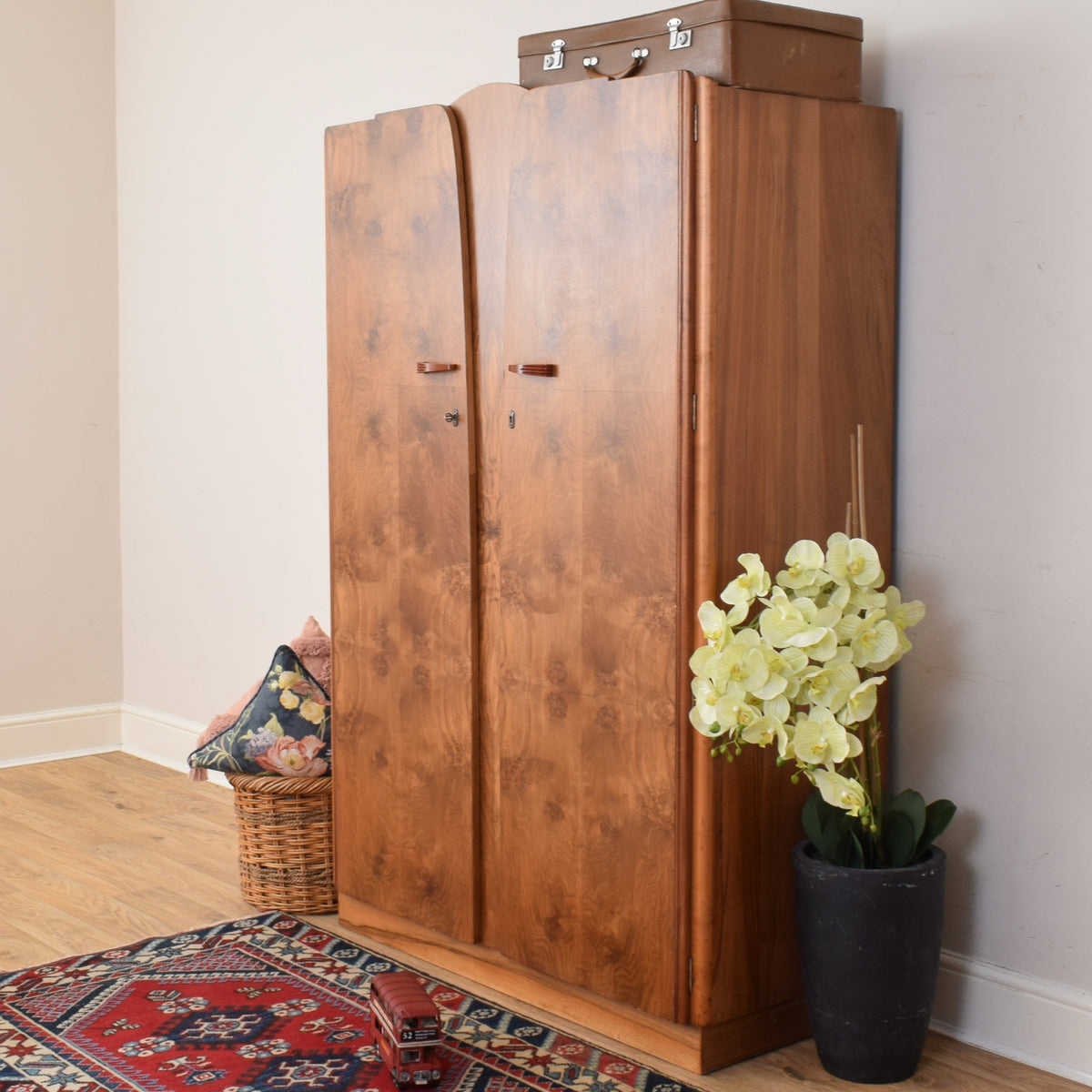 Walnut Veneer Wardrobe