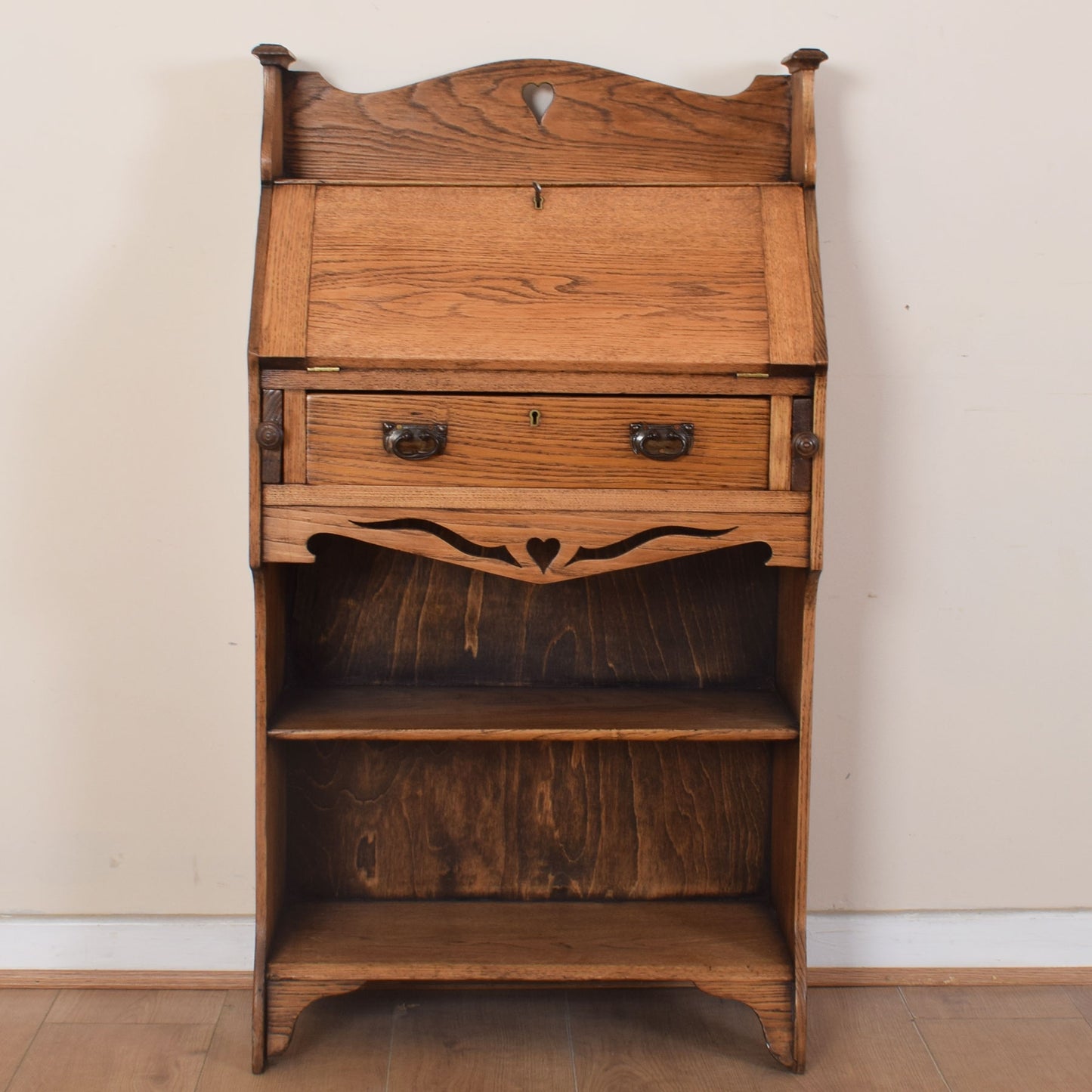 Small Student Bureau