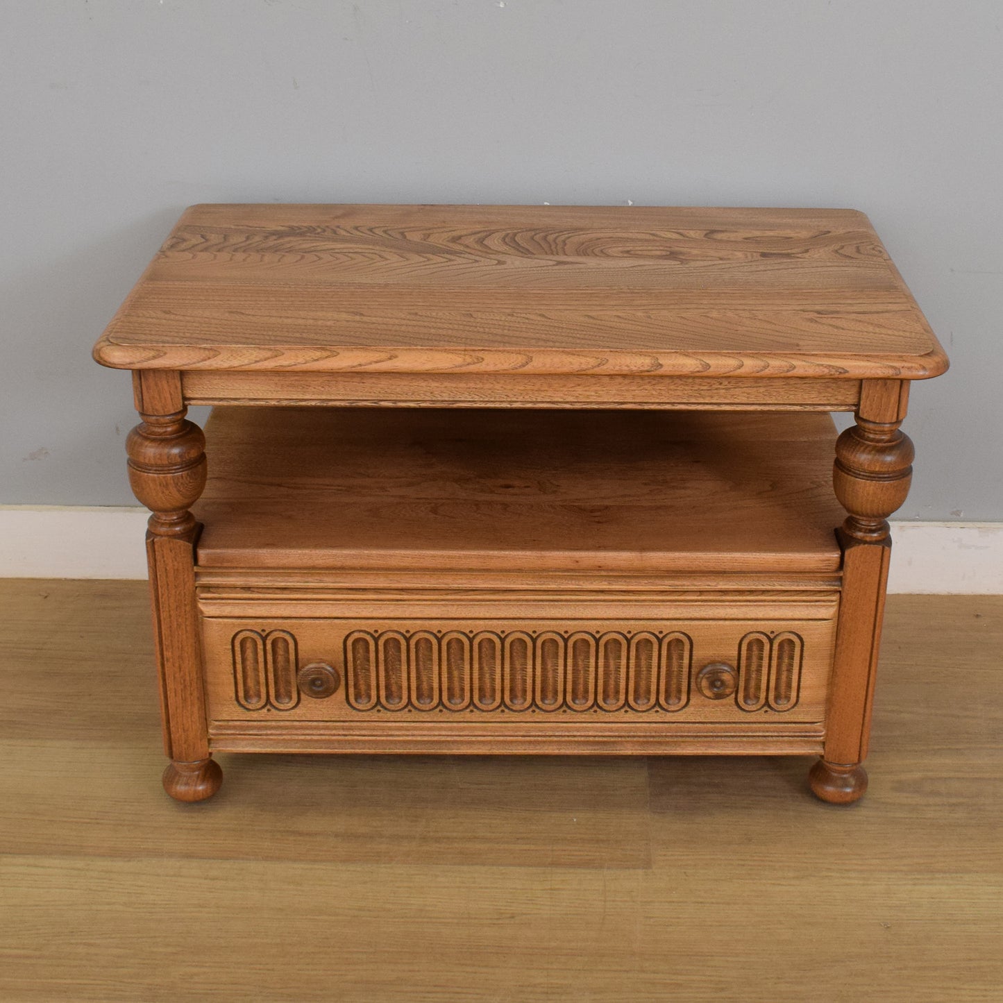 Ercol 'Warwick' Corner TV Unit