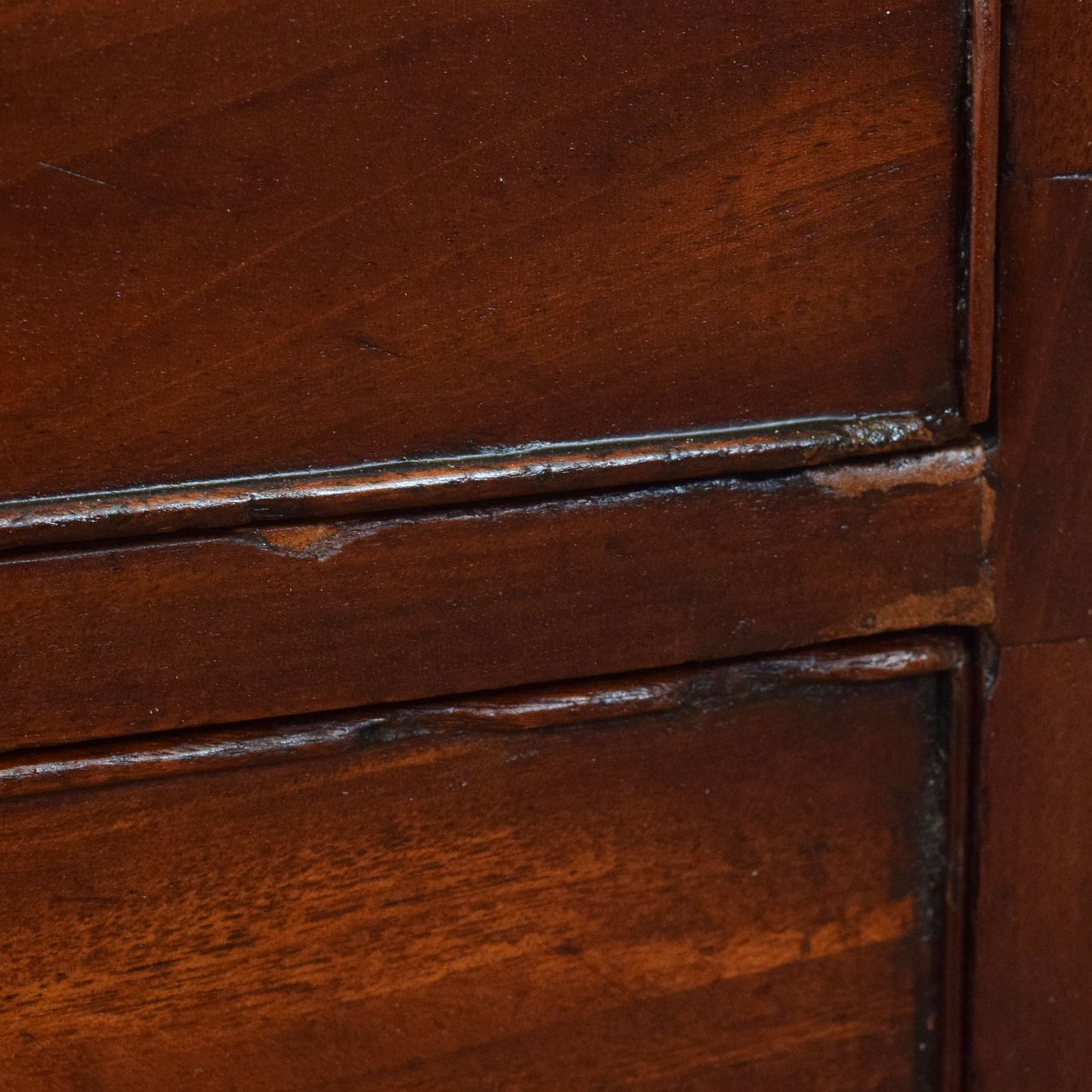 Rustic Mahogany Chest of Drawers