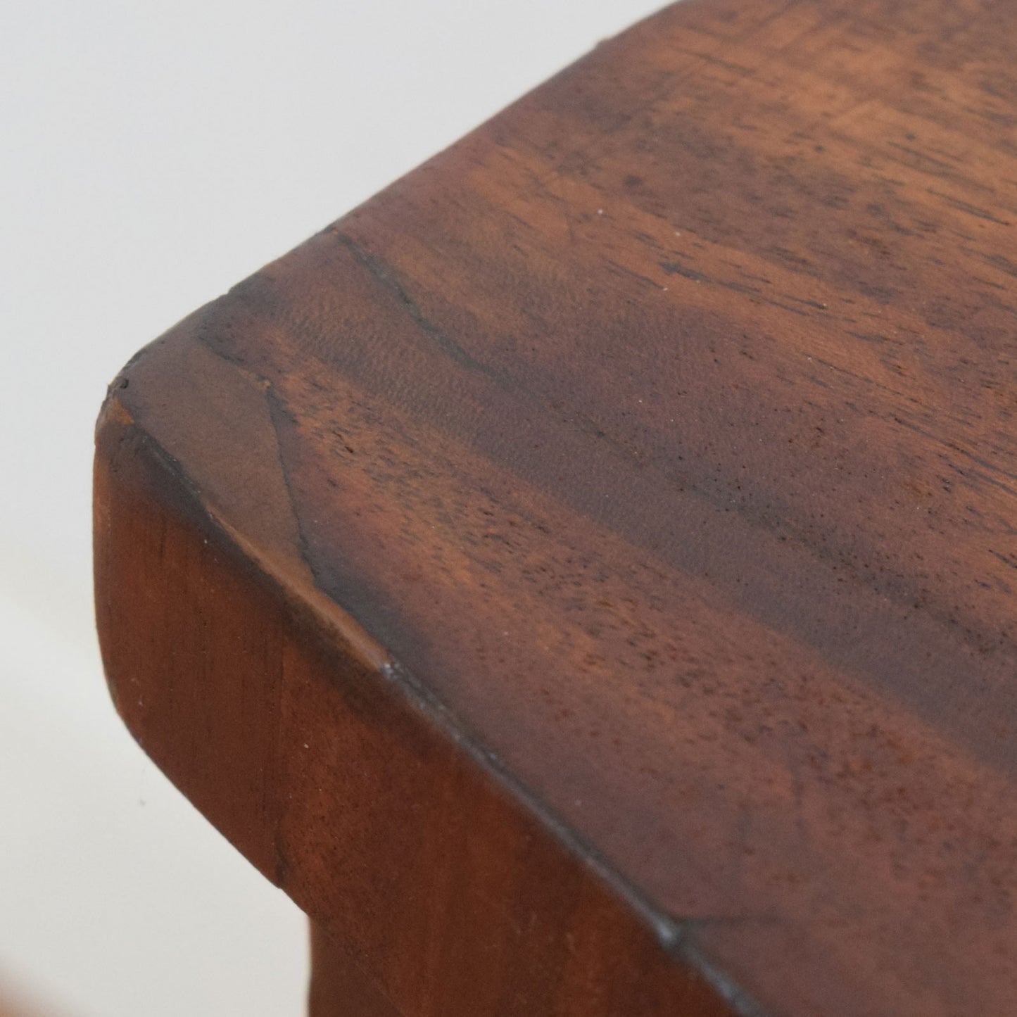 Rustic Mahogany Chest of Drawers