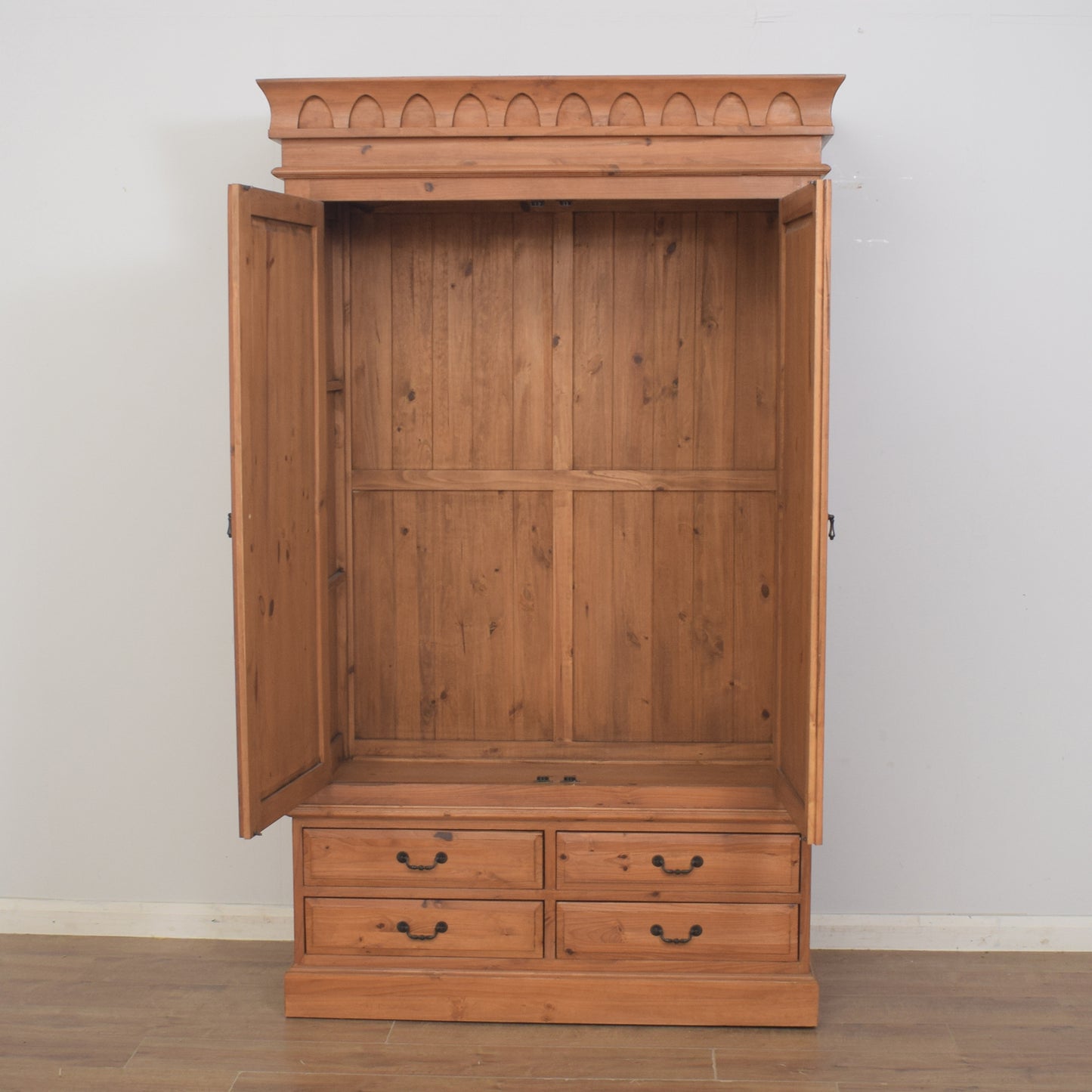 Pine Double Wardrobe