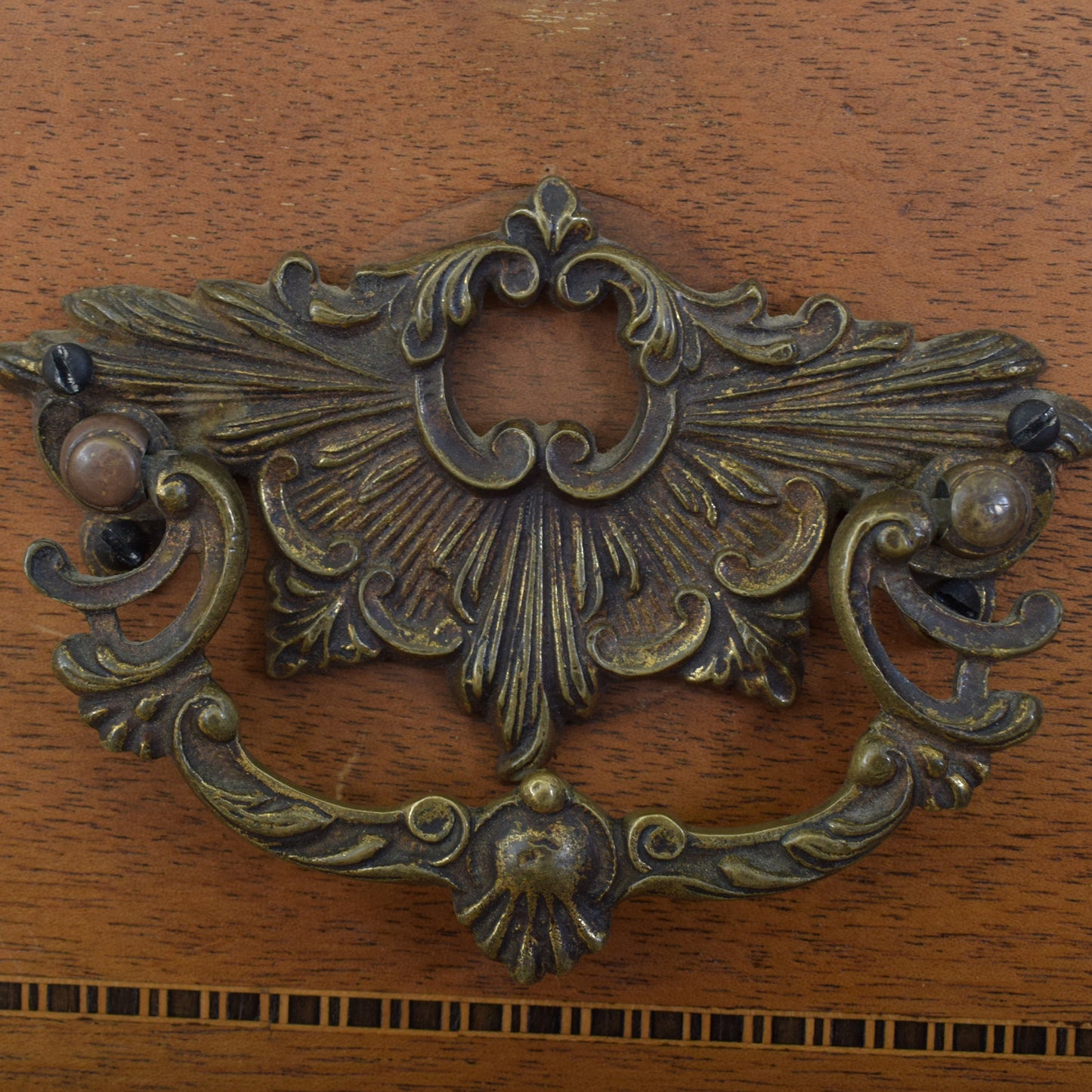 Mahogany Chest Of Drawers