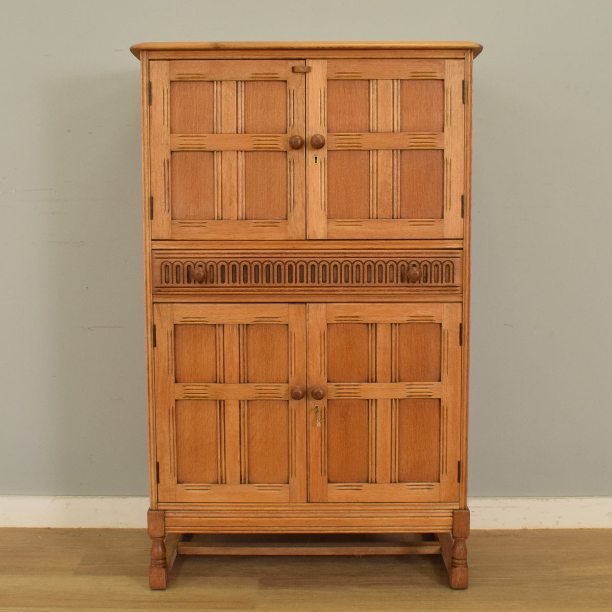 Priory Drinks Cabinet