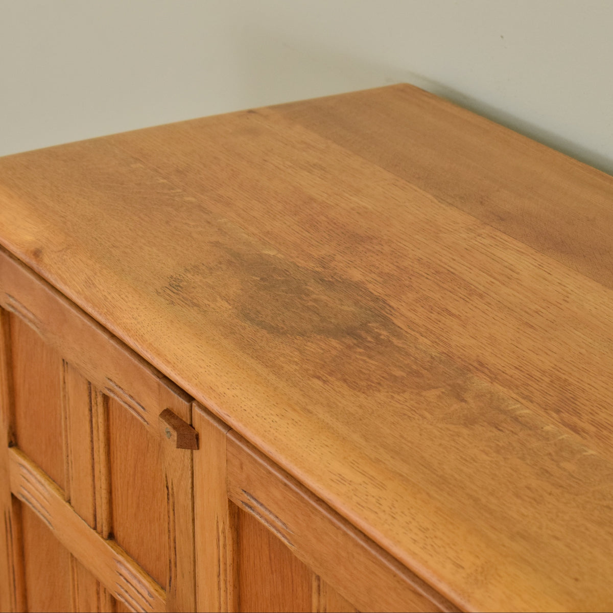 Priory Drinks Cabinet