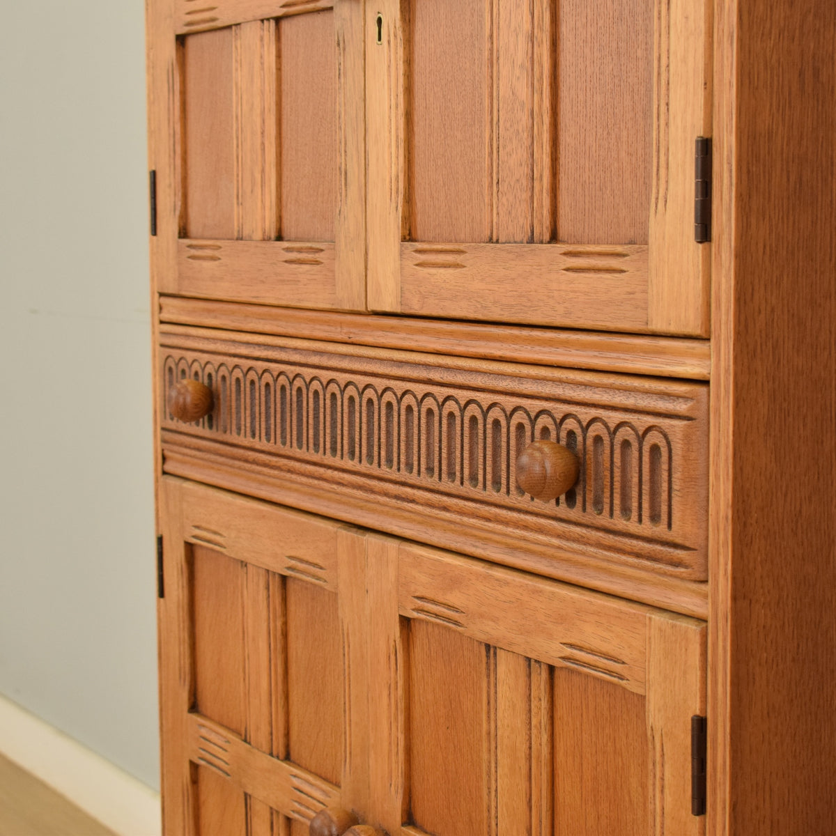 Priory Drinks Cabinet