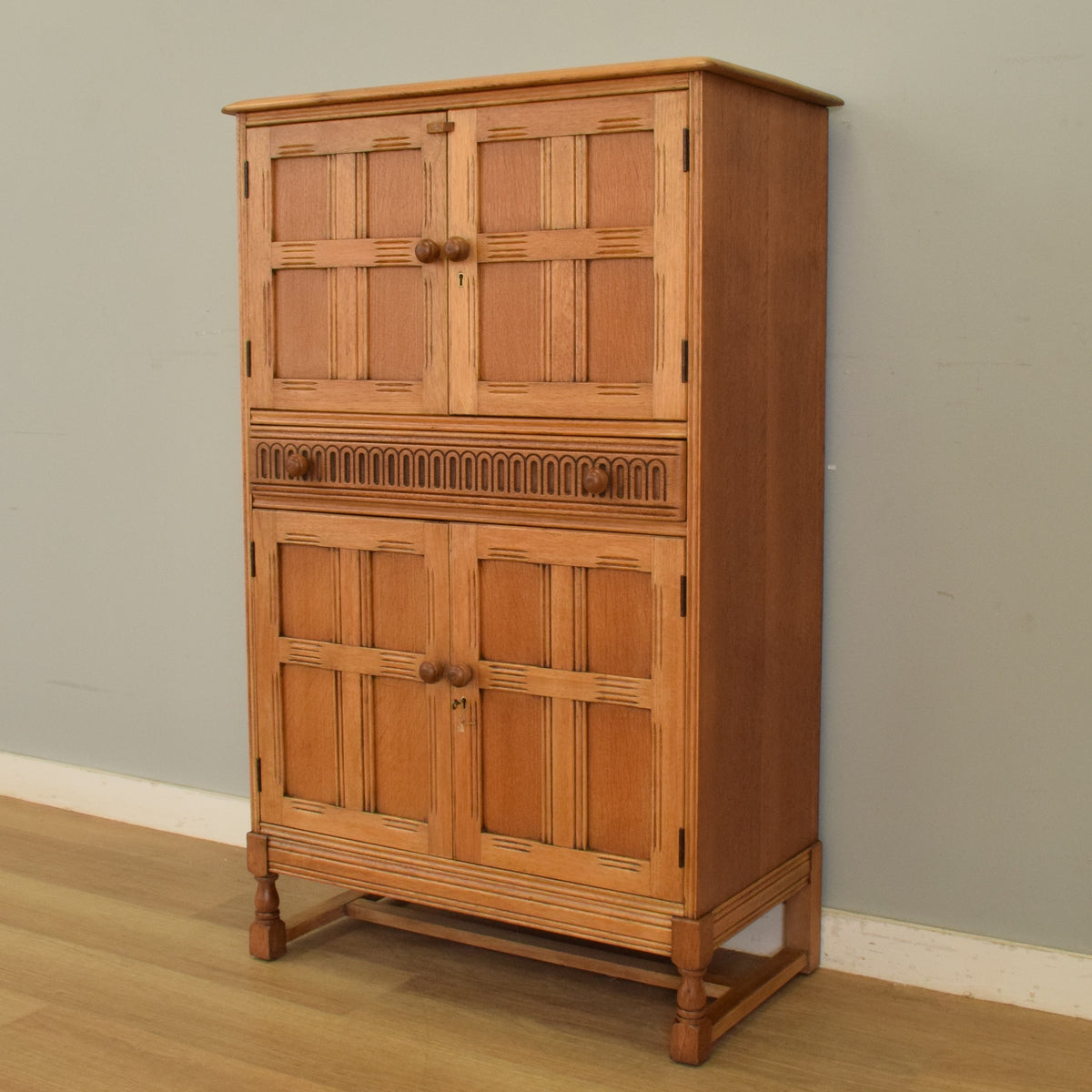 Priory Drinks Cabinet