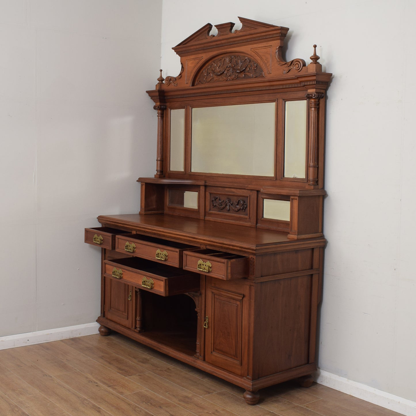 Large Mahogany Mirrored Back Sideboard