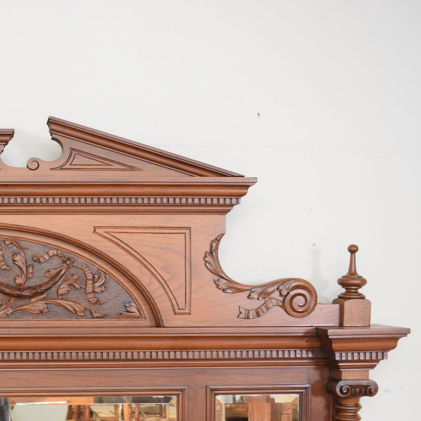 Large Mahogany Mirrored Back Sideboard