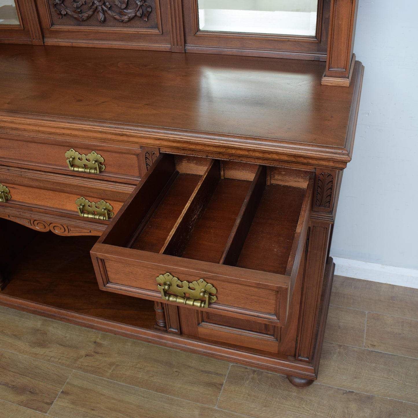 Large Mahogany Mirrored Back Sideboard