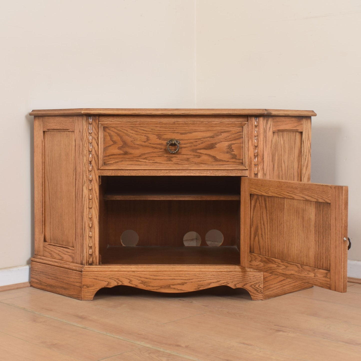 Jaycee Corner TV Cabinet