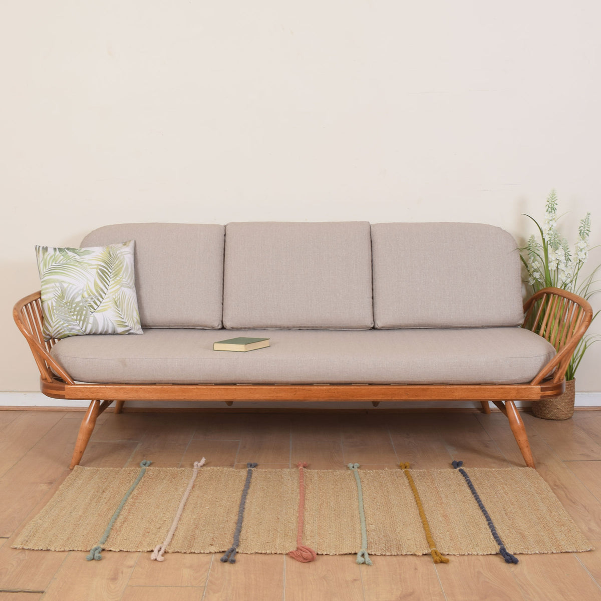 Ercol Day Bed