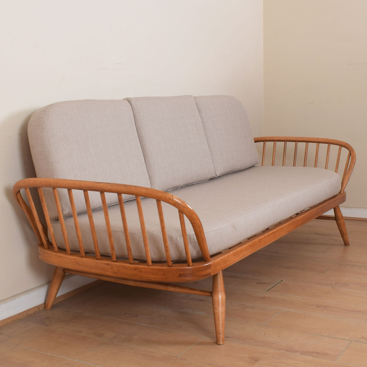 Ercol Day Bed
