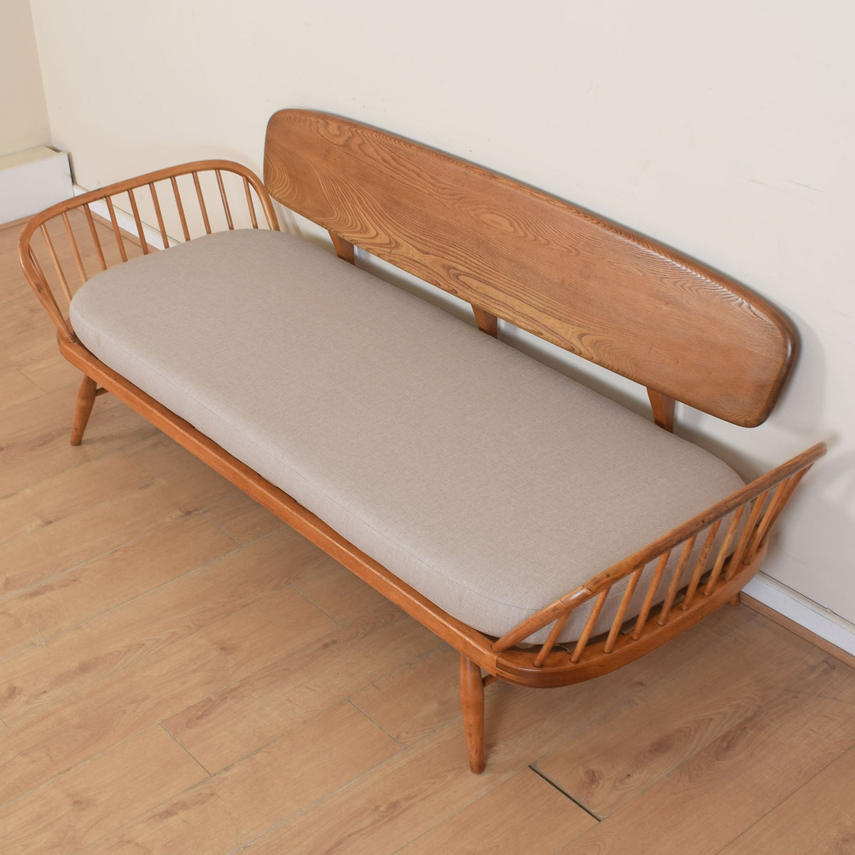 Ercol Day Bed